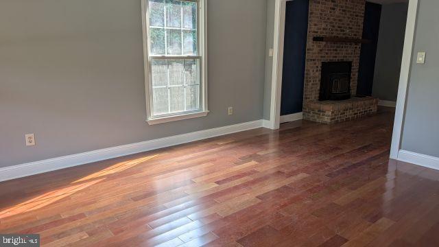 WOODLAND ACRES - Residential