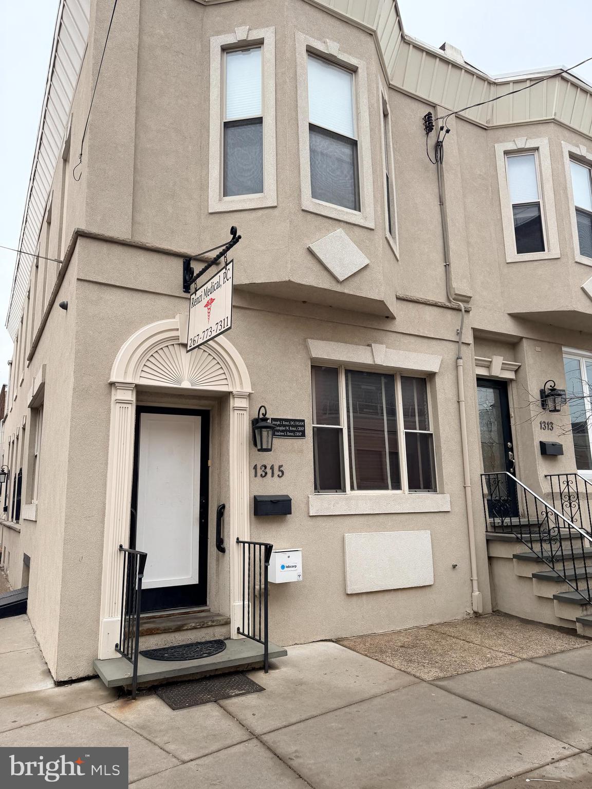 LOWER MOYAMENSING - Commercial Sale