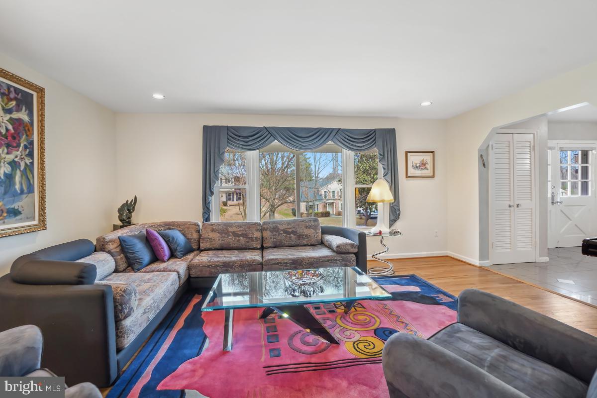 WILLERBURN ACRES - Residential