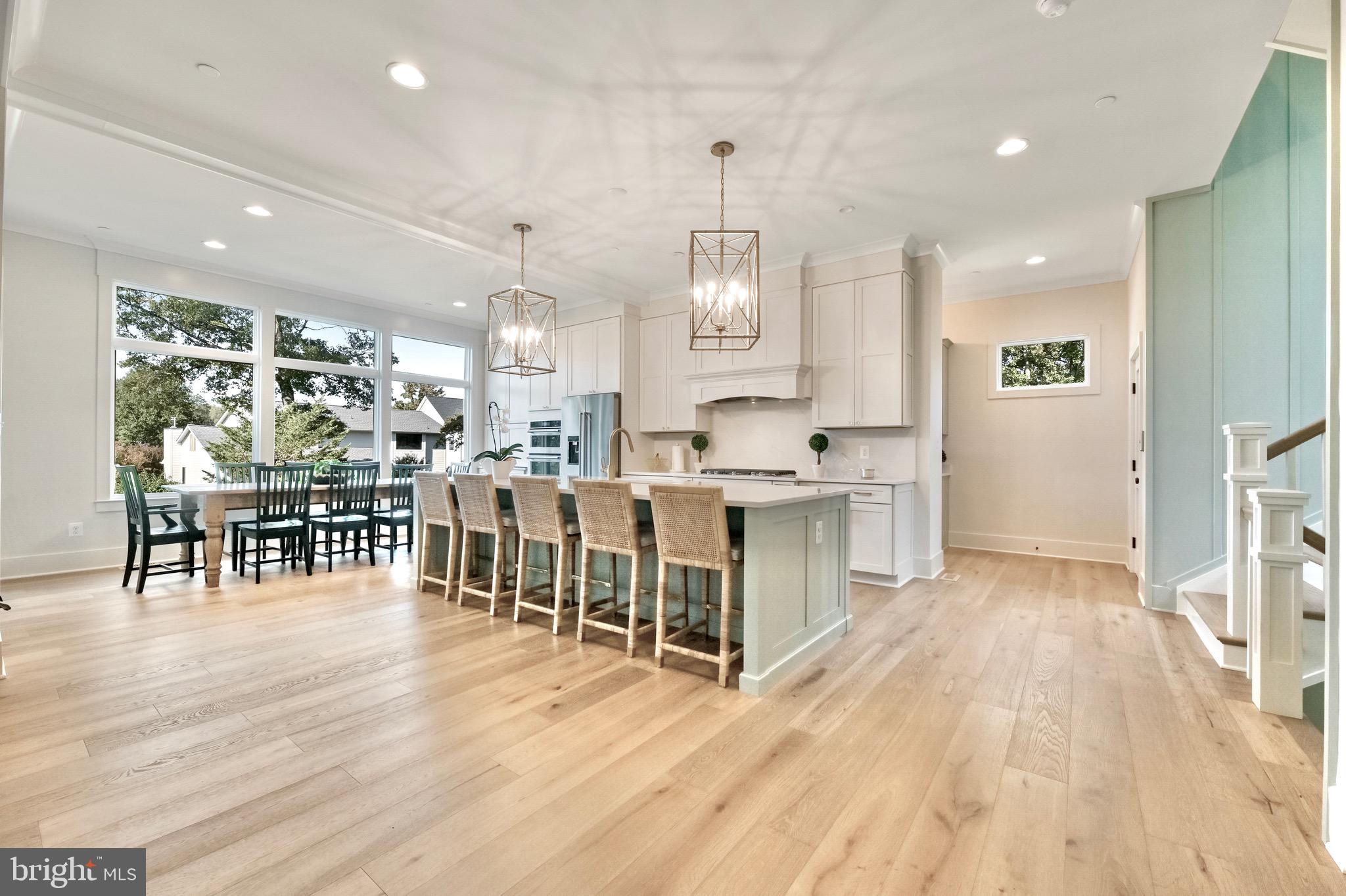 REGULARS - Residential