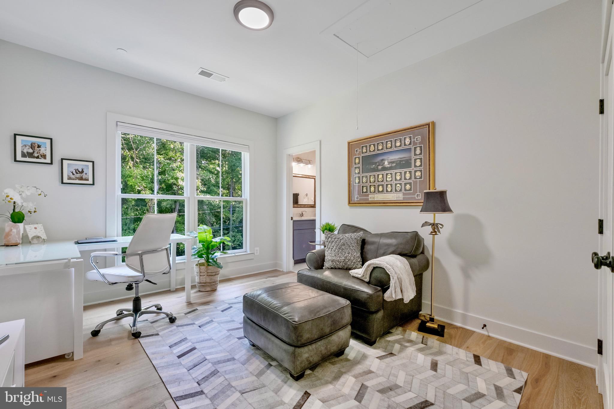 REGULARS - Residential