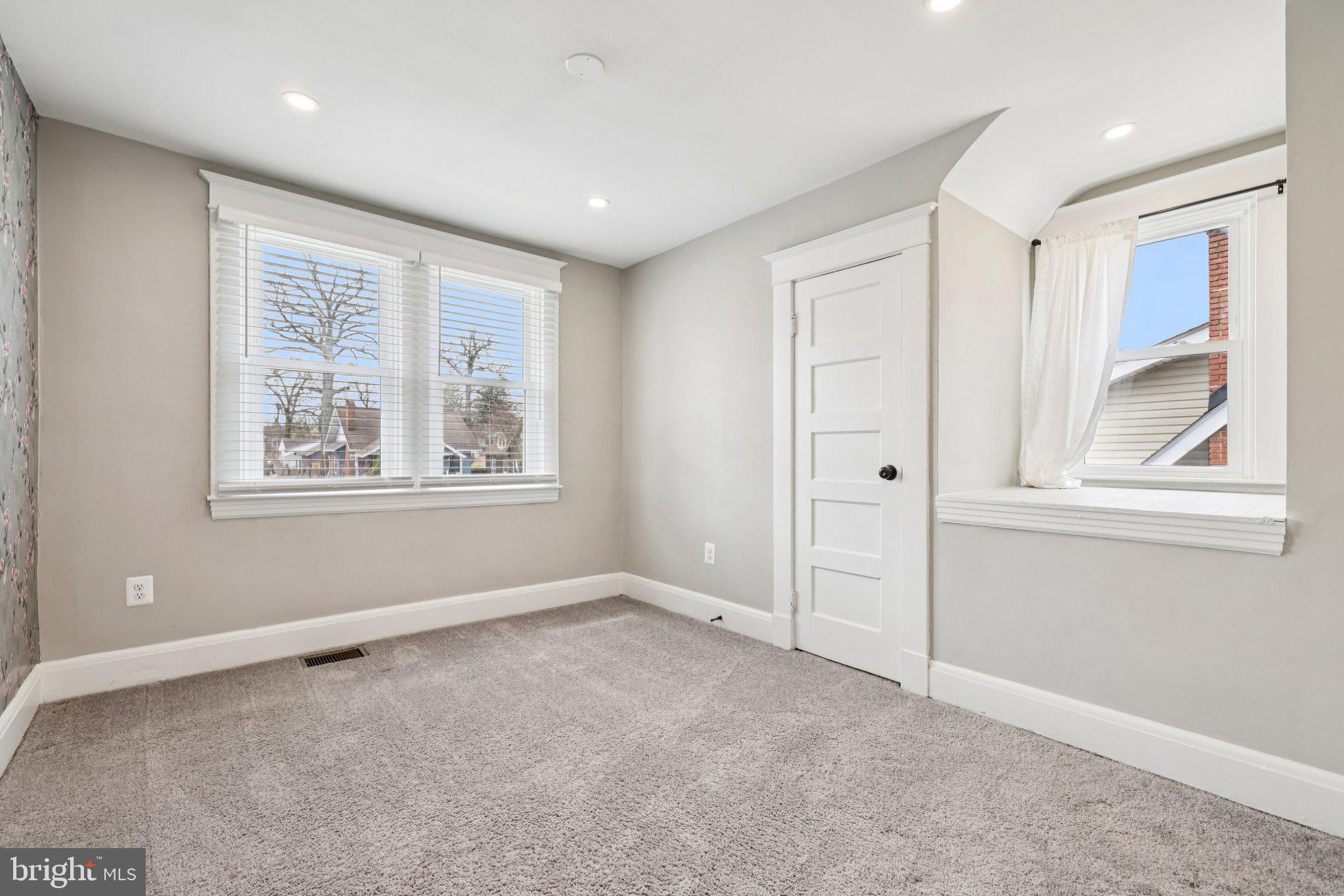 GWYNN OAK - Residential