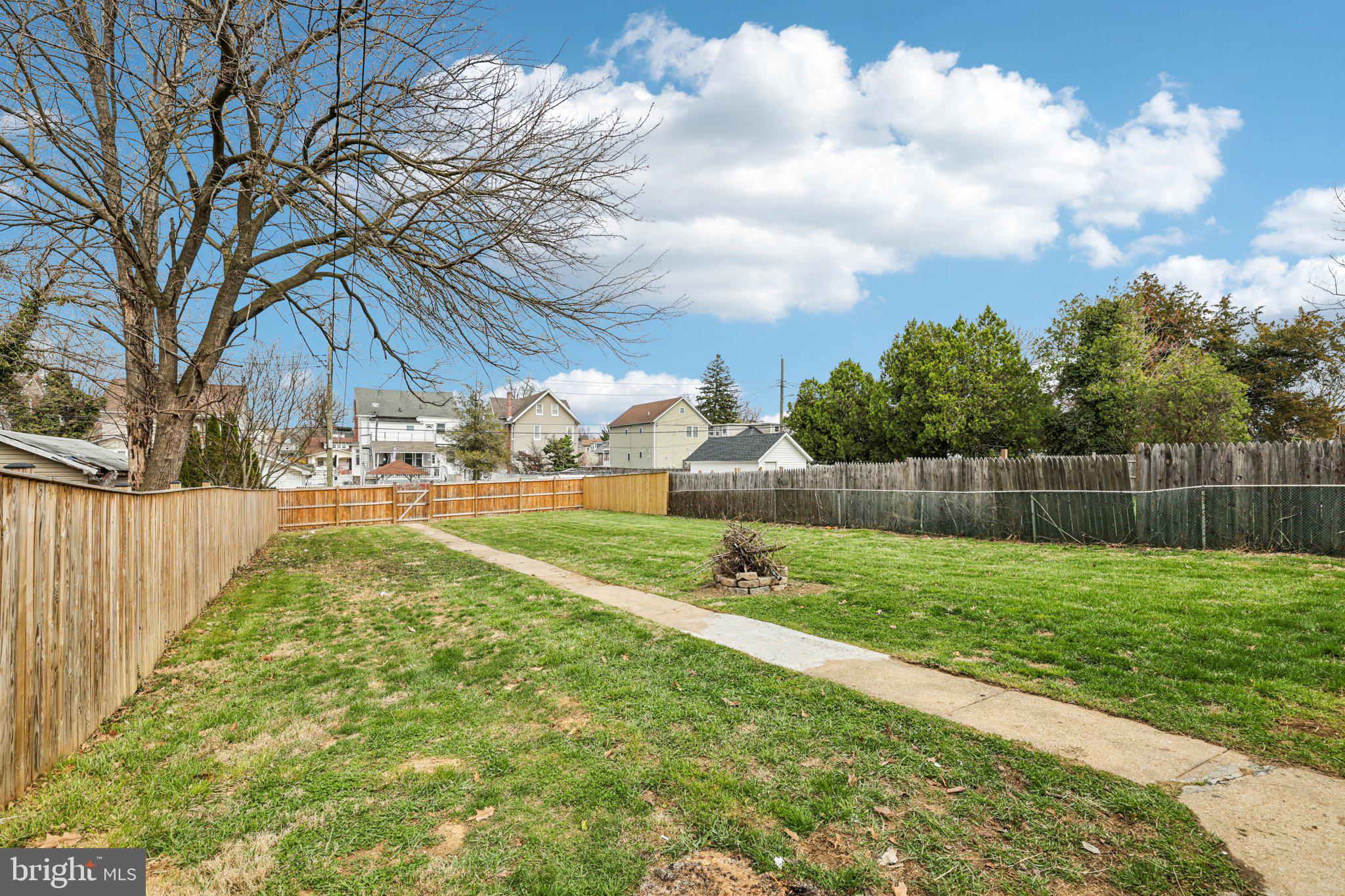 GWYNN OAK - Residential