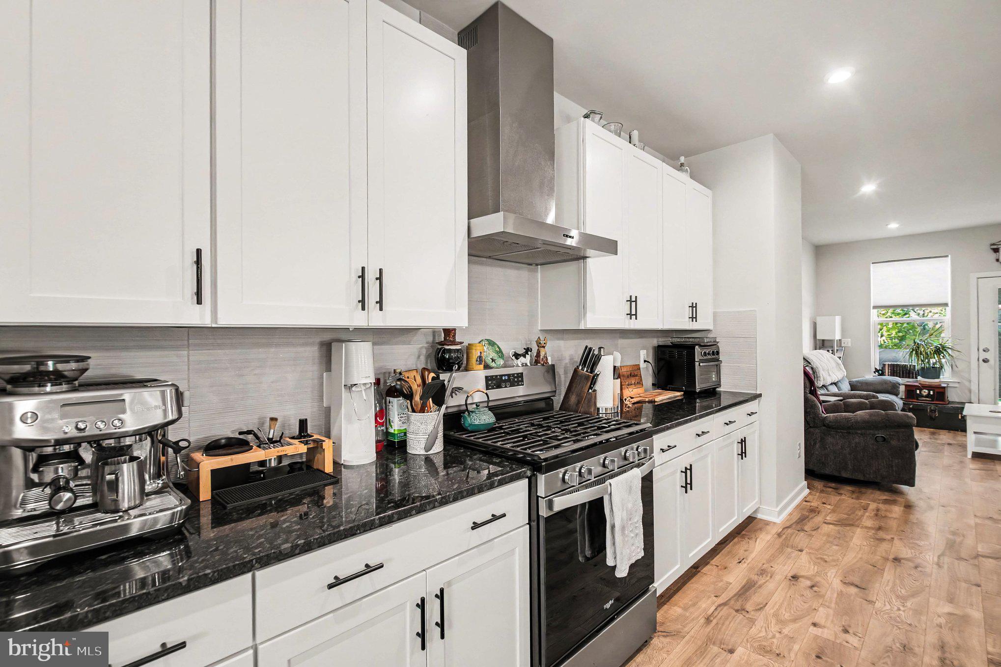 FALMOUTH - Residential