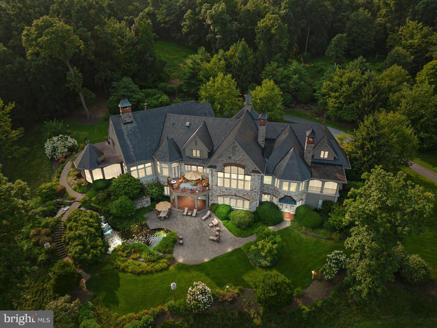 RIVER BEND - Residential