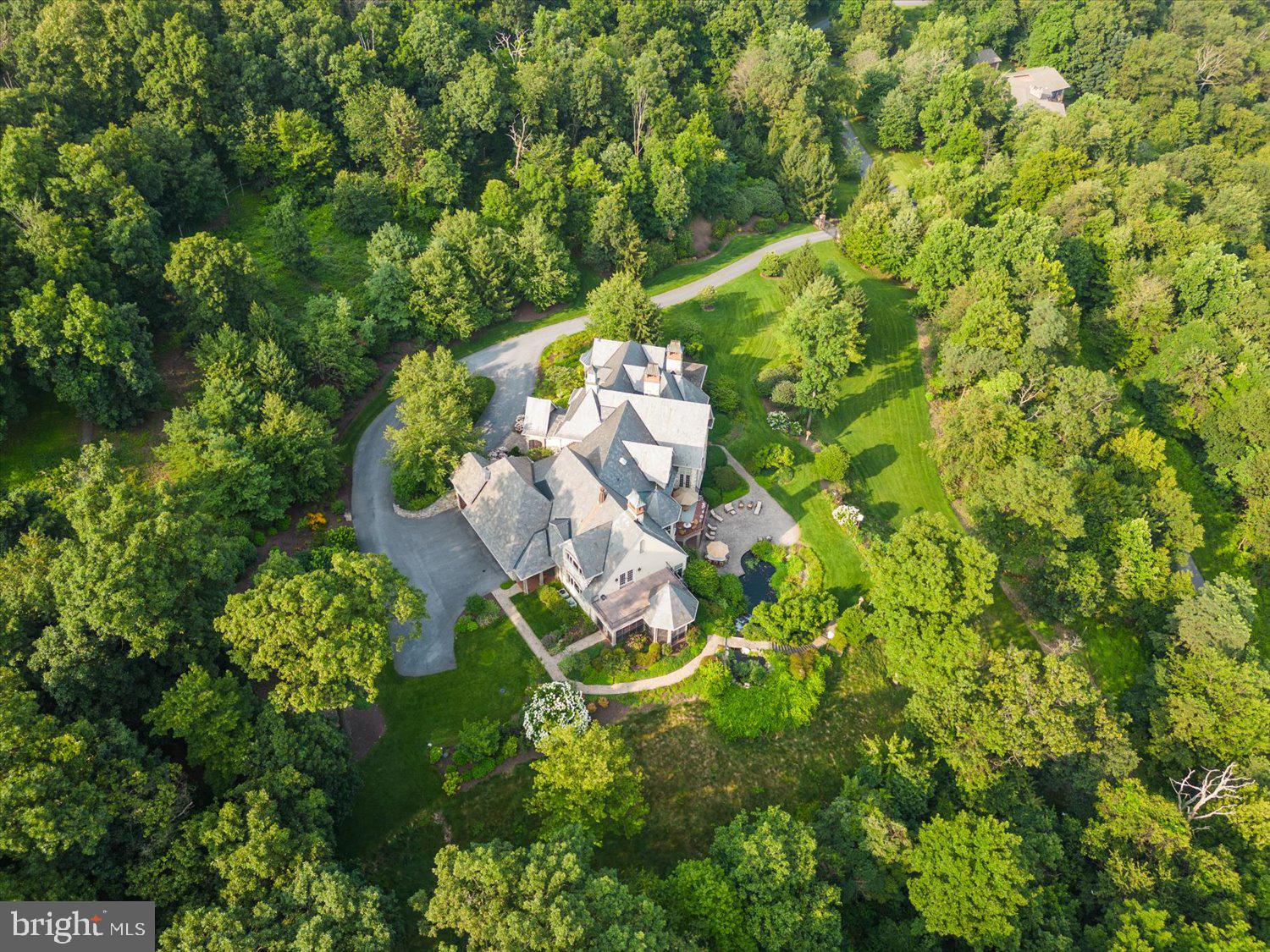 RIVER BEND - Residential