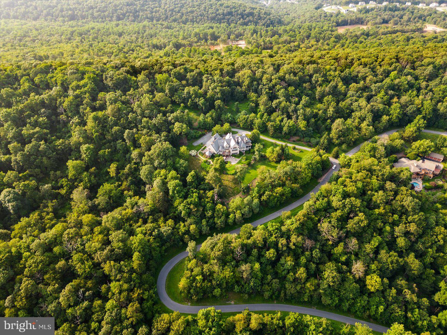 RIVER BEND - Residential