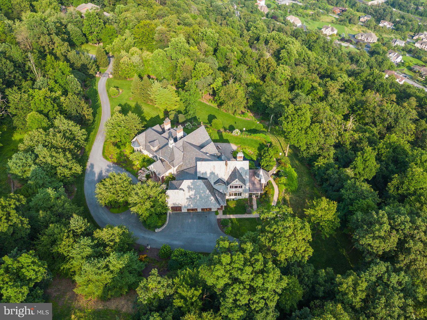 RIVER BEND - Residential