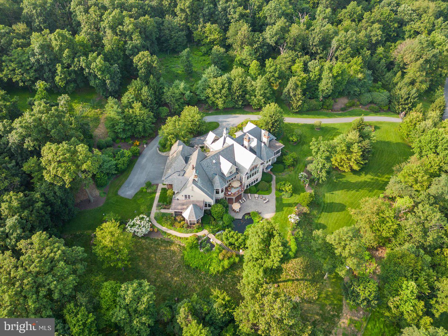 RIVER BEND - Residential