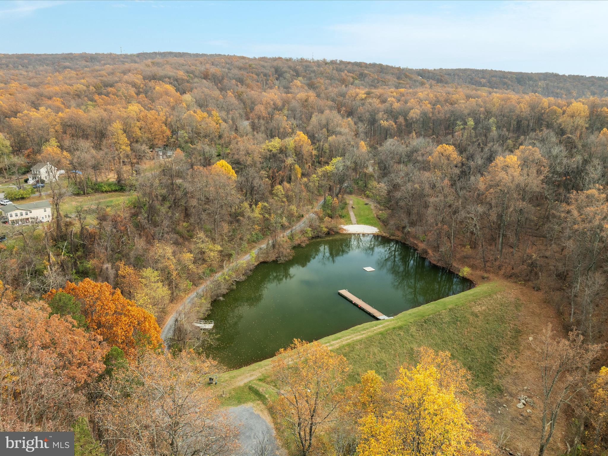 BLUE MOUNTAIN - Residential