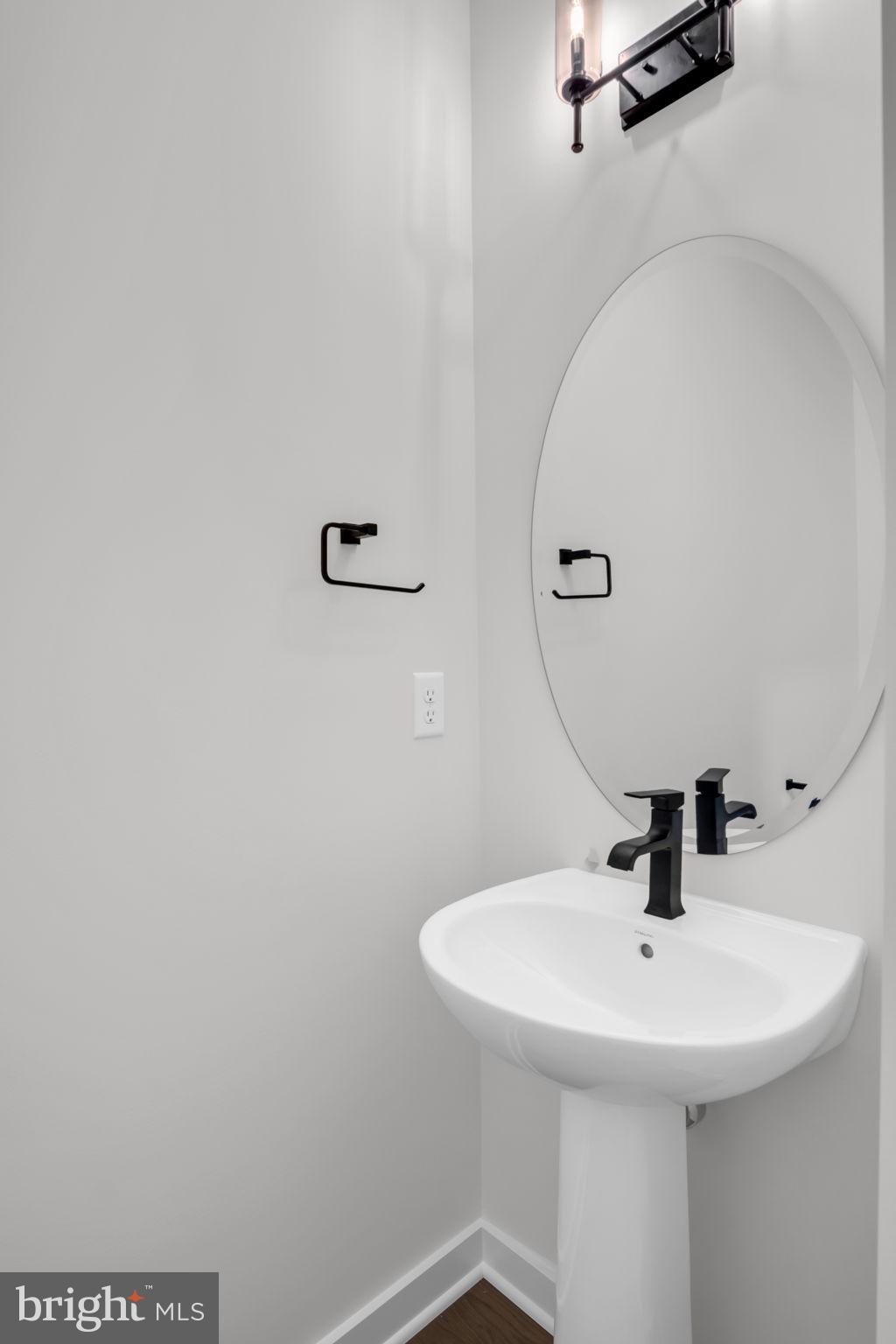 SOUTHGATE - Residential