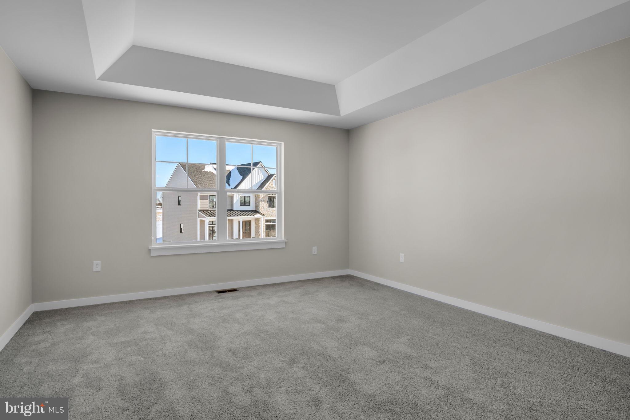 SOUTHGATE - Residential