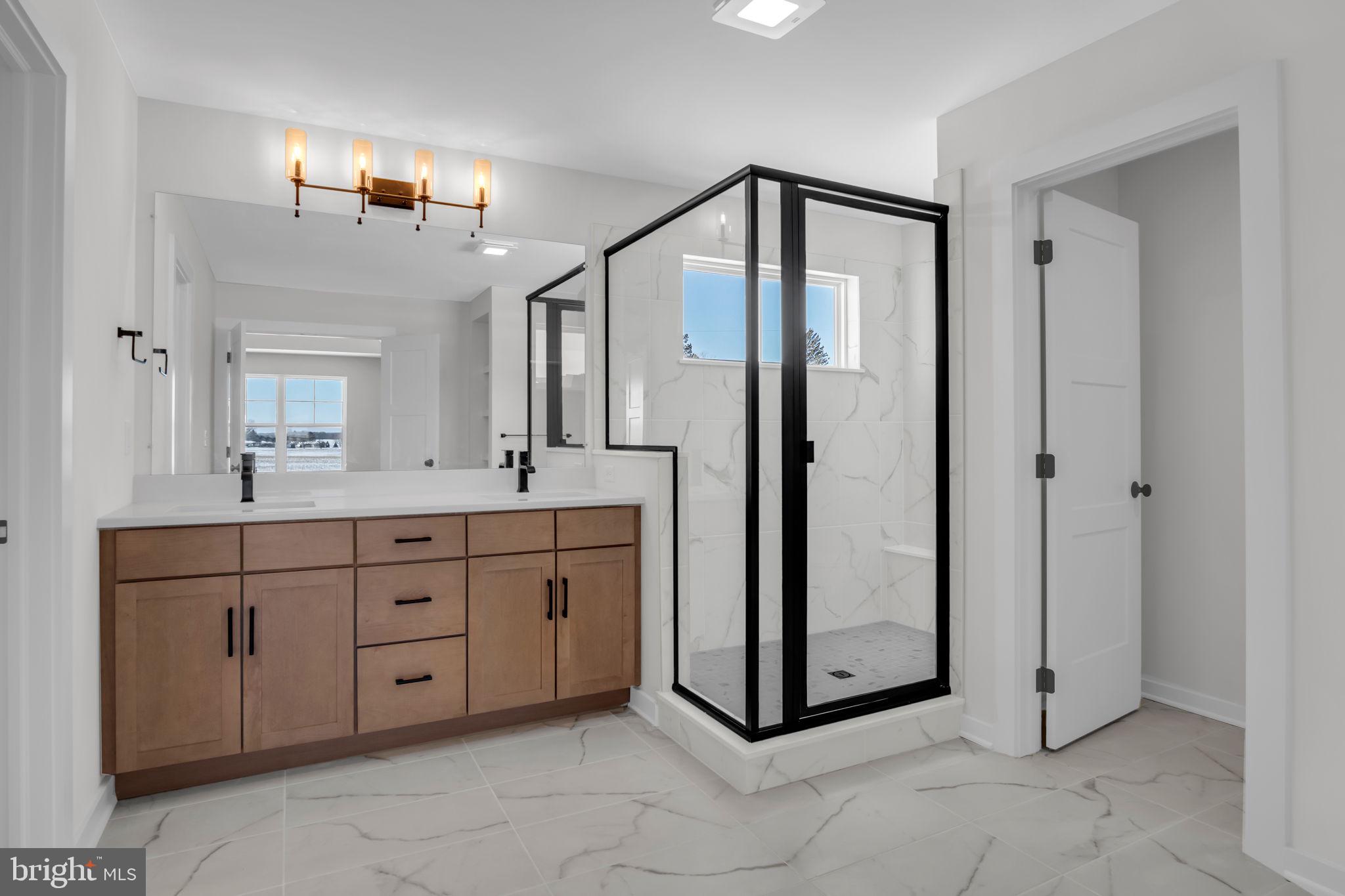 SOUTHGATE - Residential