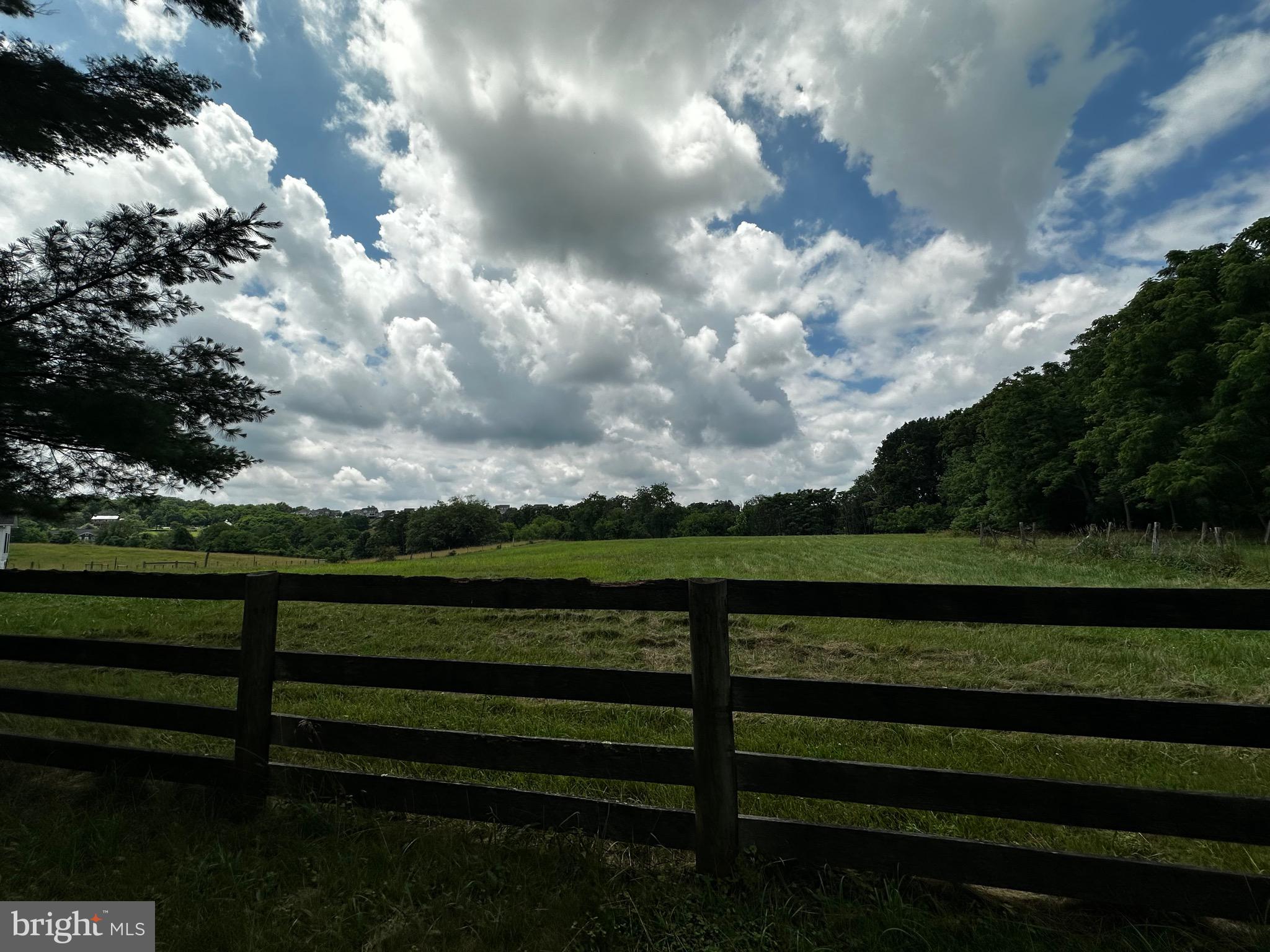 PURCELLVILLE - Residential