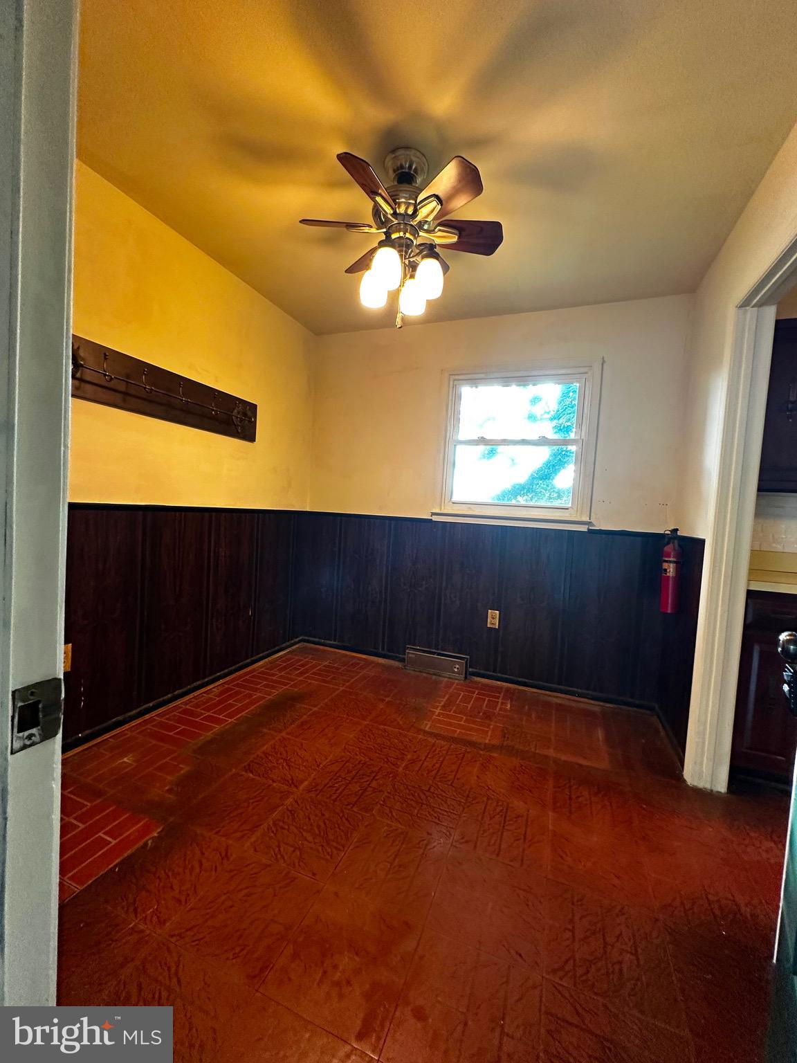 PURCELLVILLE - Residential