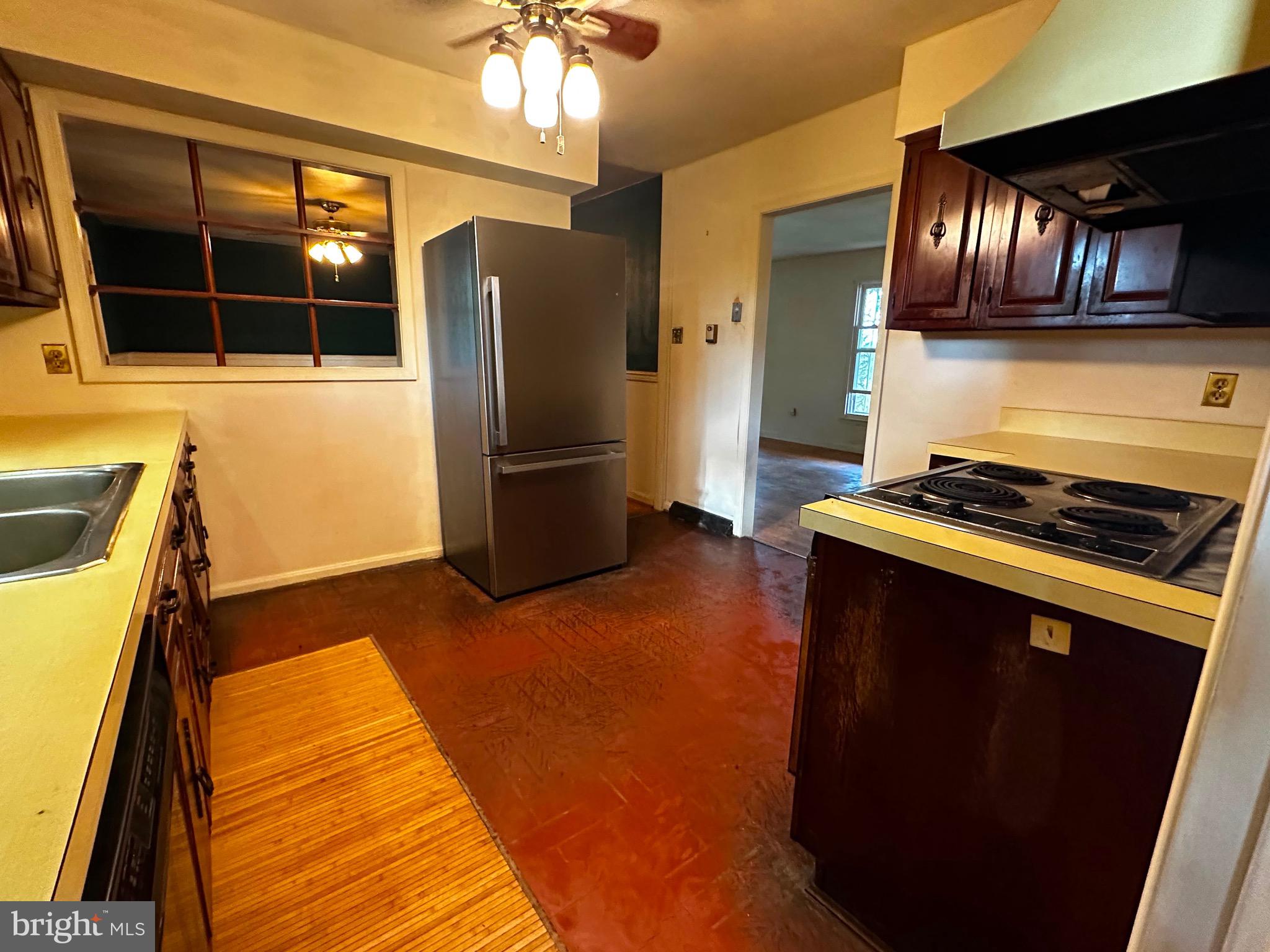 PURCELLVILLE - Residential