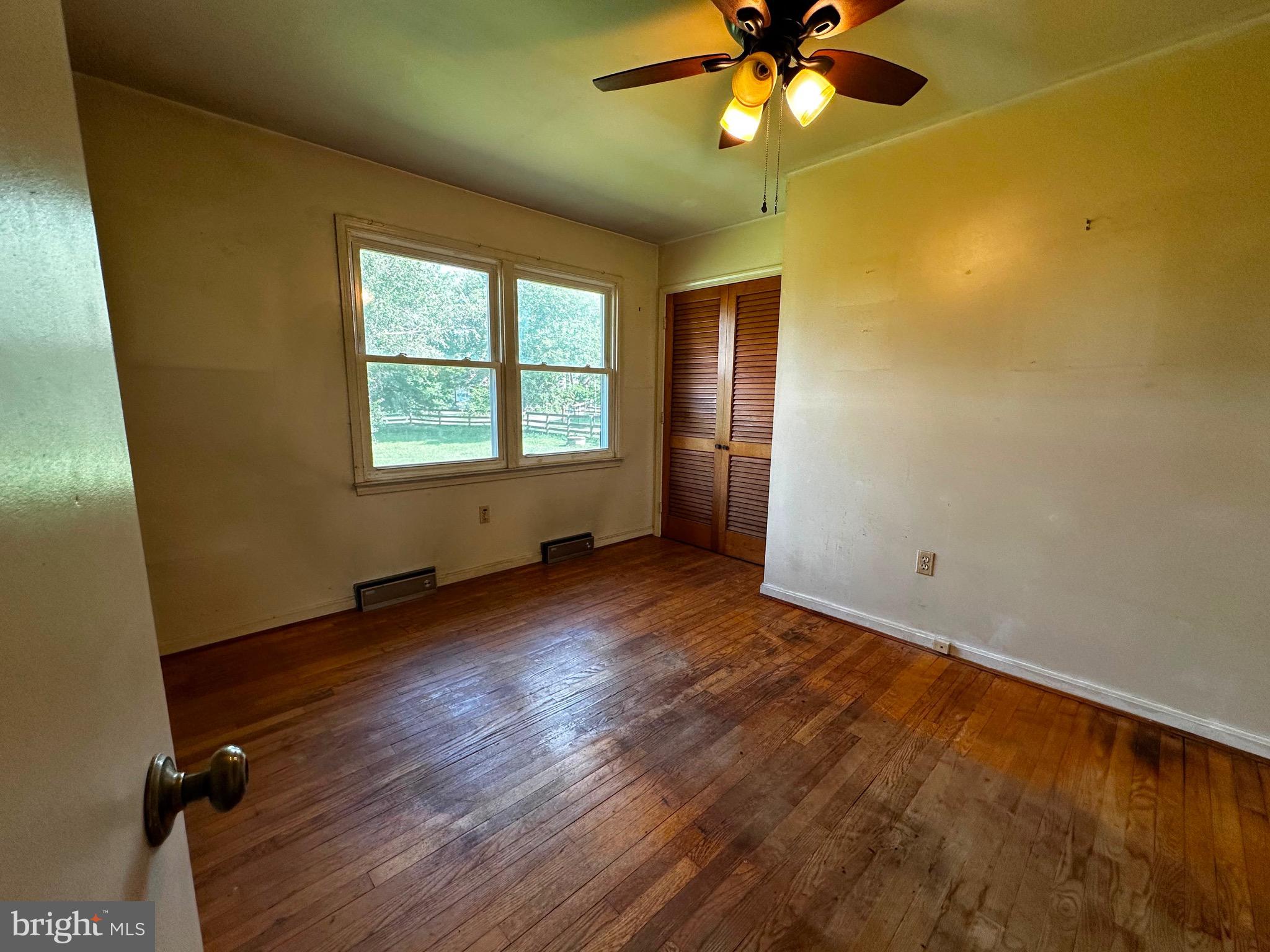 PURCELLVILLE - Residential