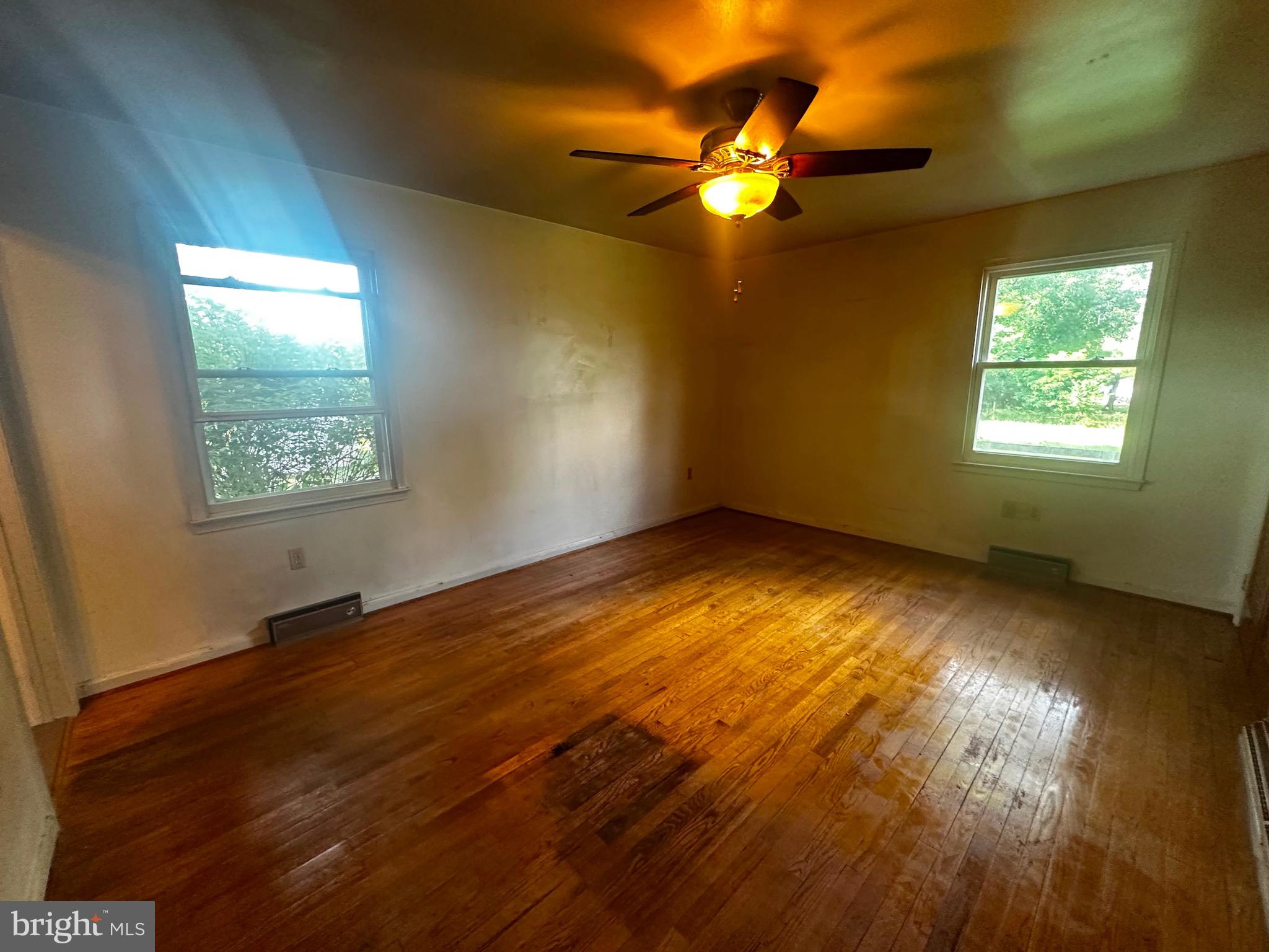 PURCELLVILLE - Residential