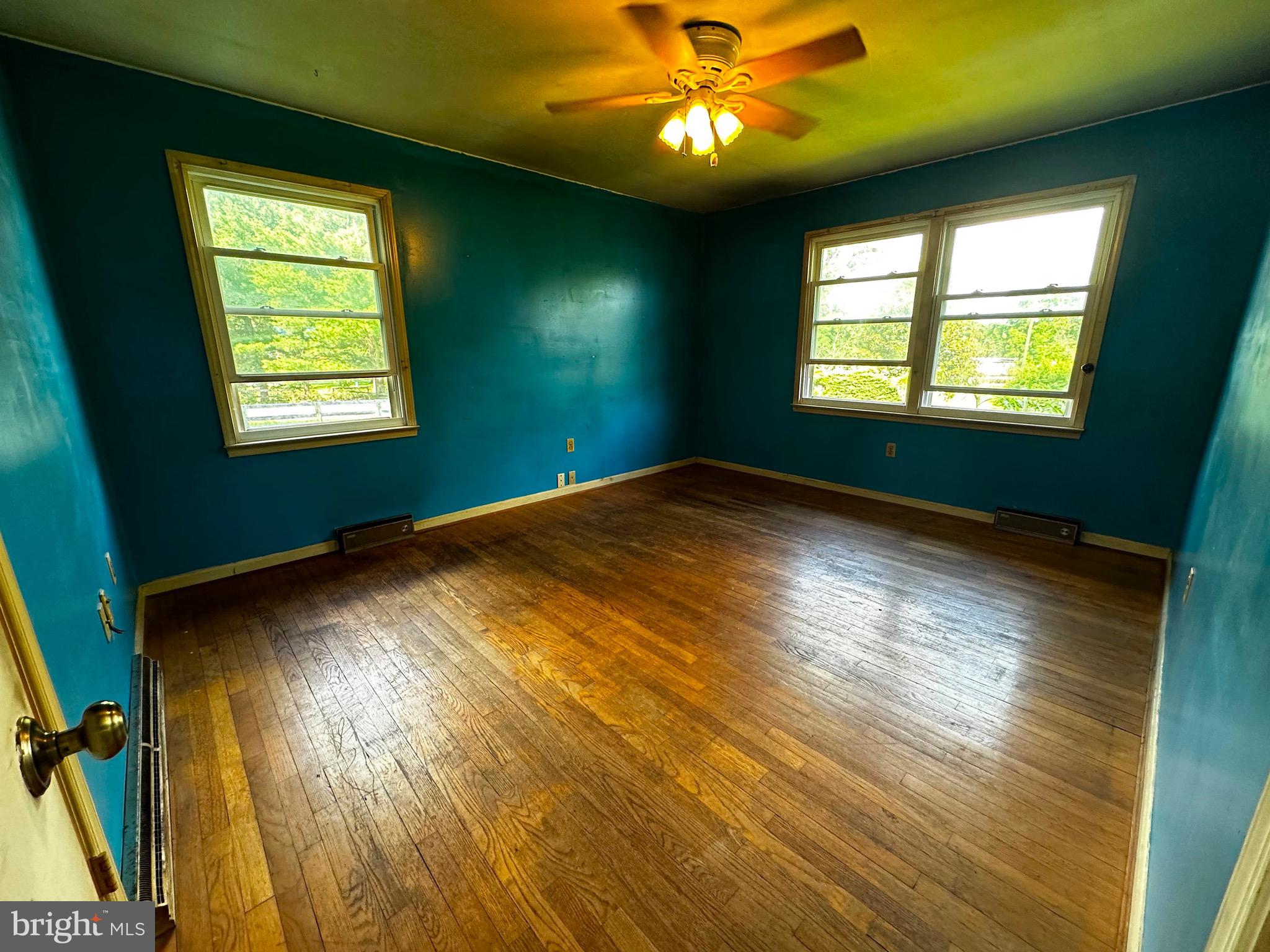 PURCELLVILLE - Residential