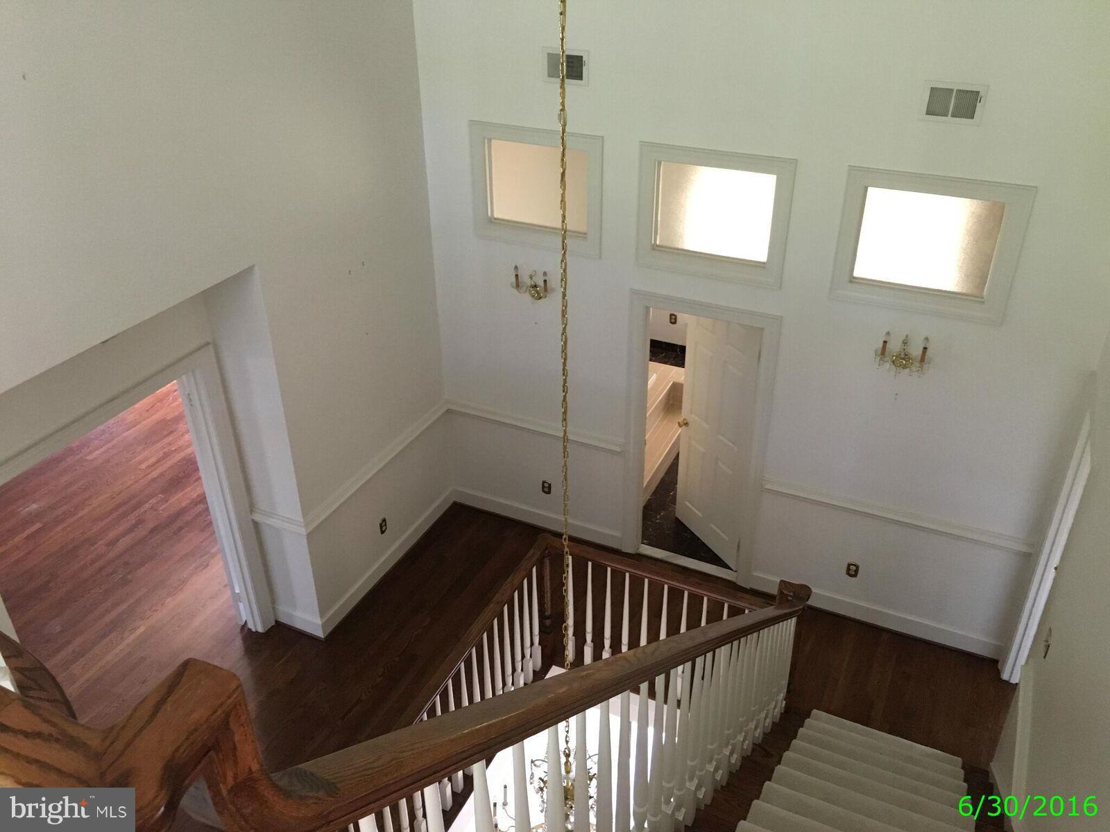 LONGWOOD - Residential