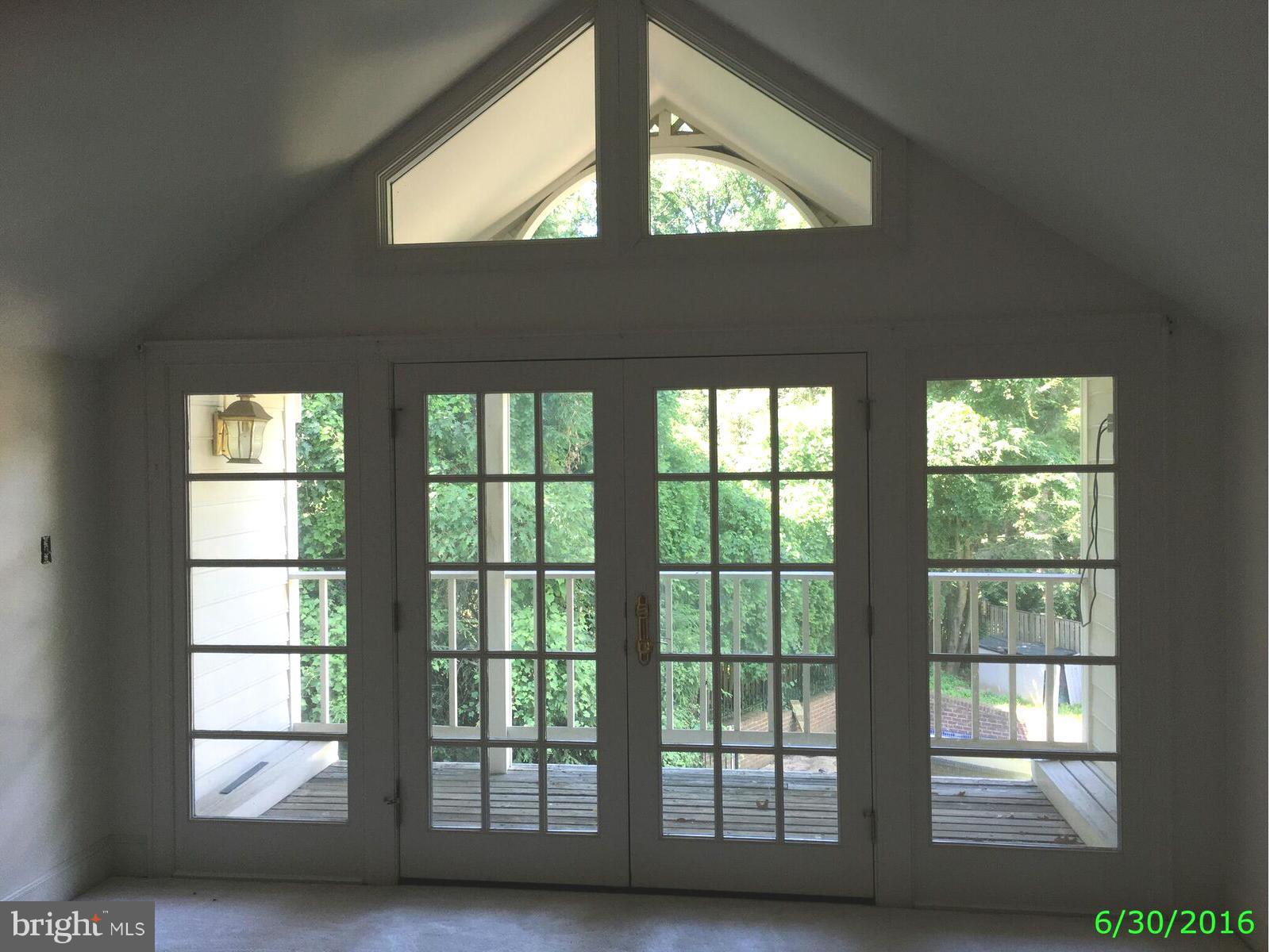 LONGWOOD - Residential
