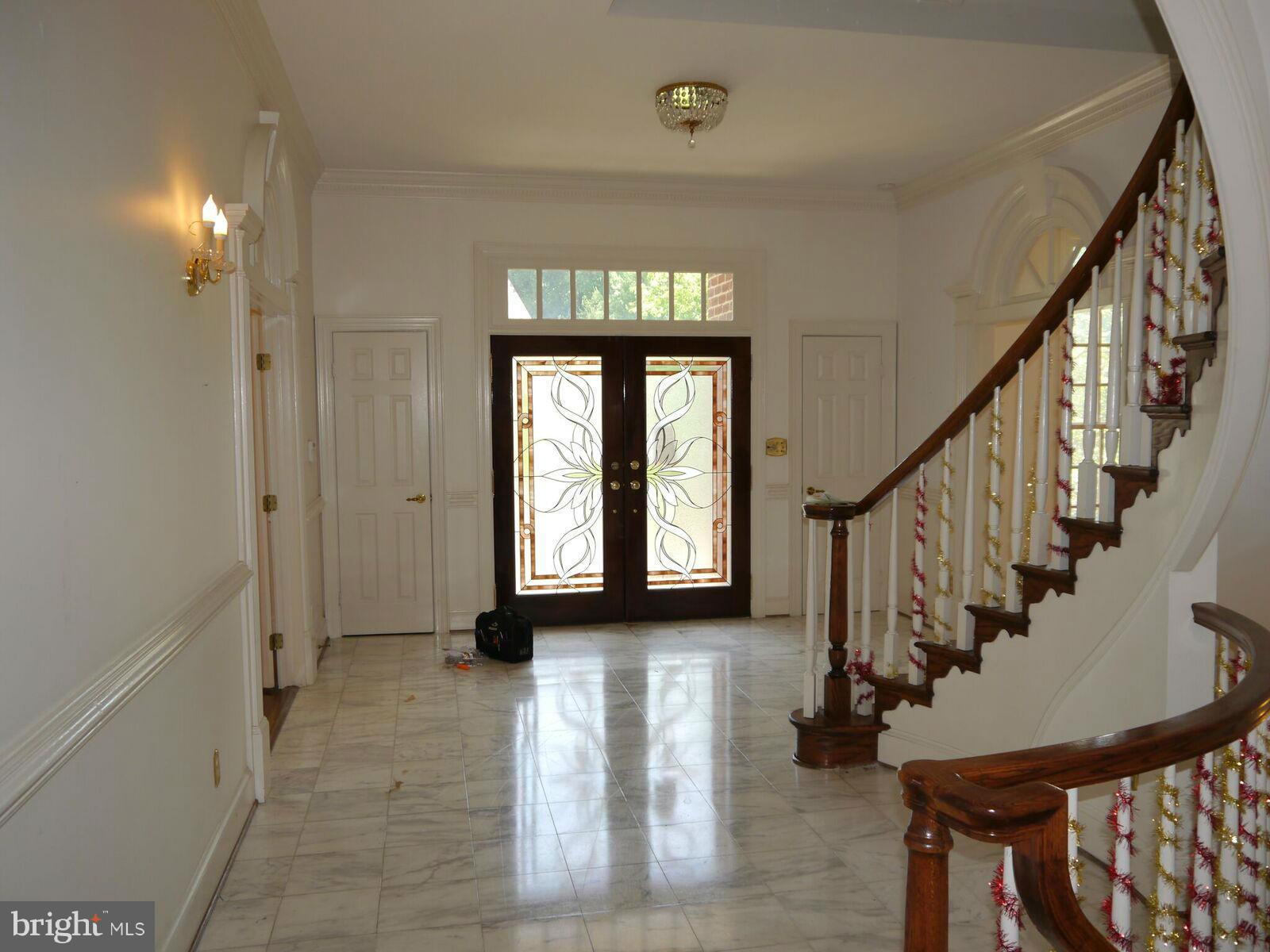 LONGWOOD - Residential