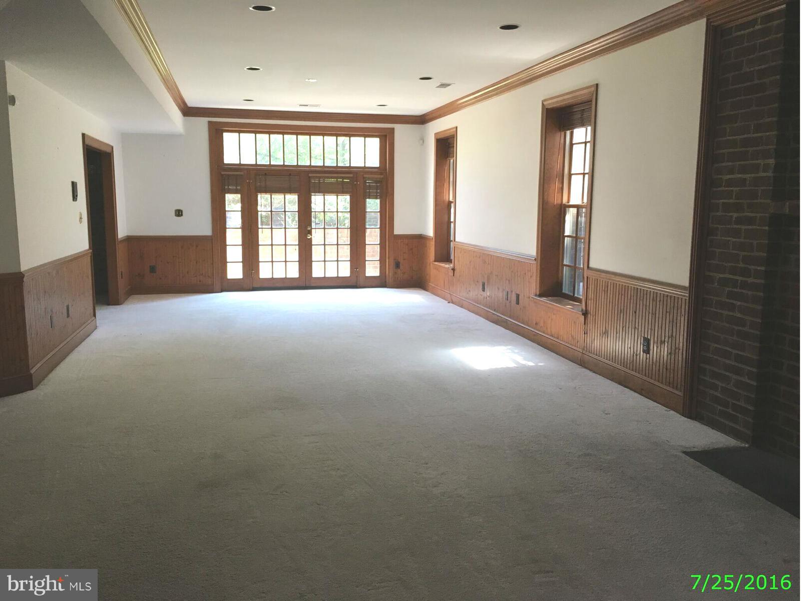 LONGWOOD - Residential