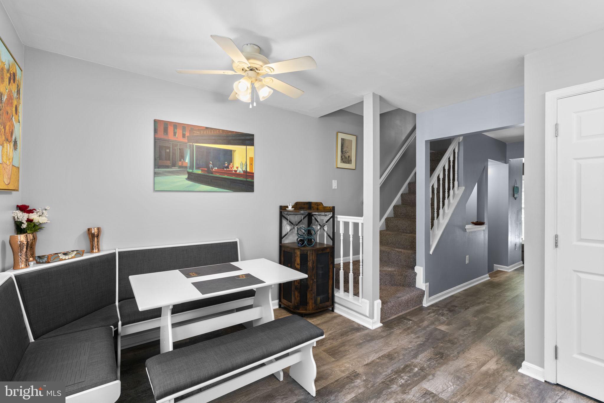 RIVERCHASE - Residential