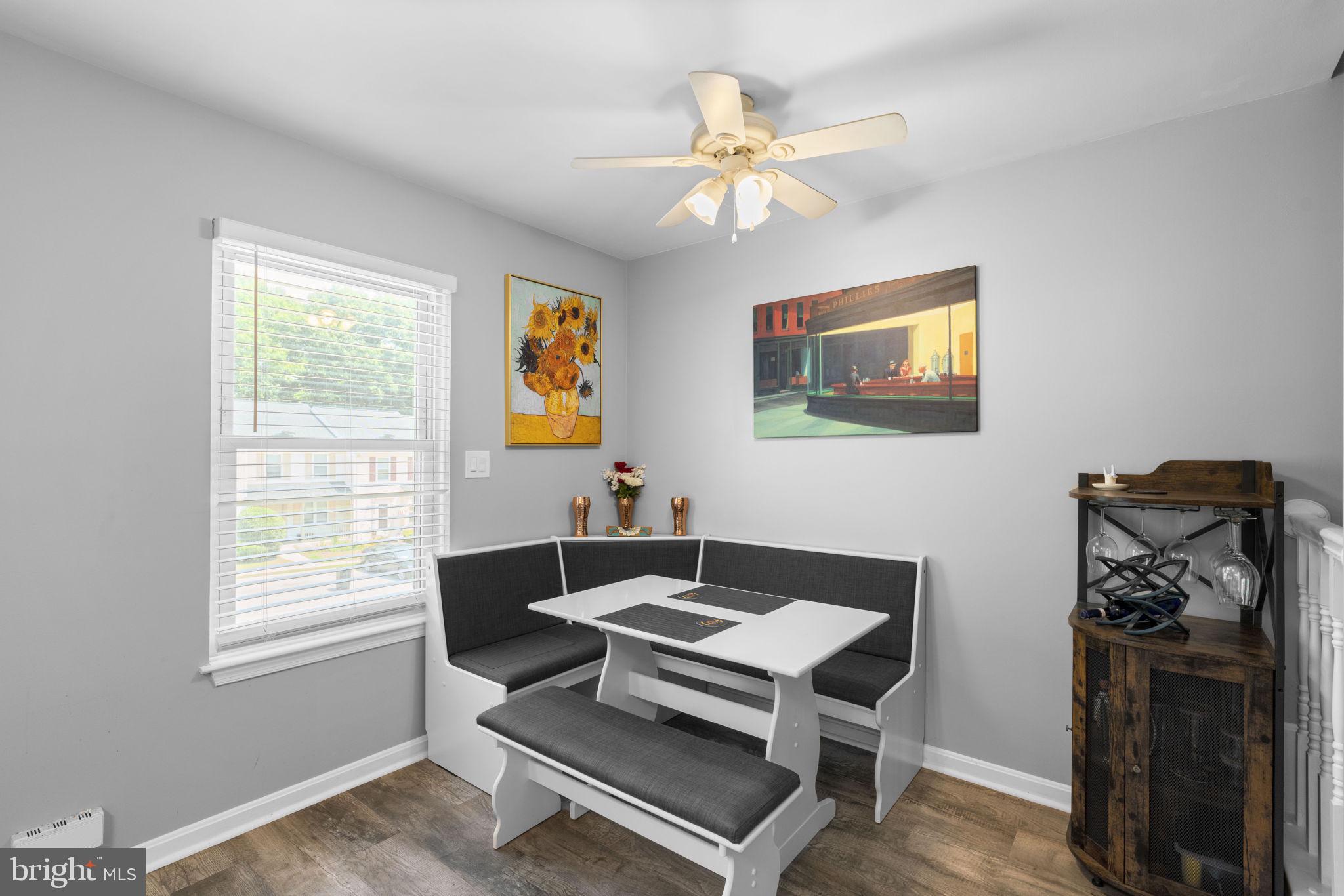 RIVERCHASE - Residential