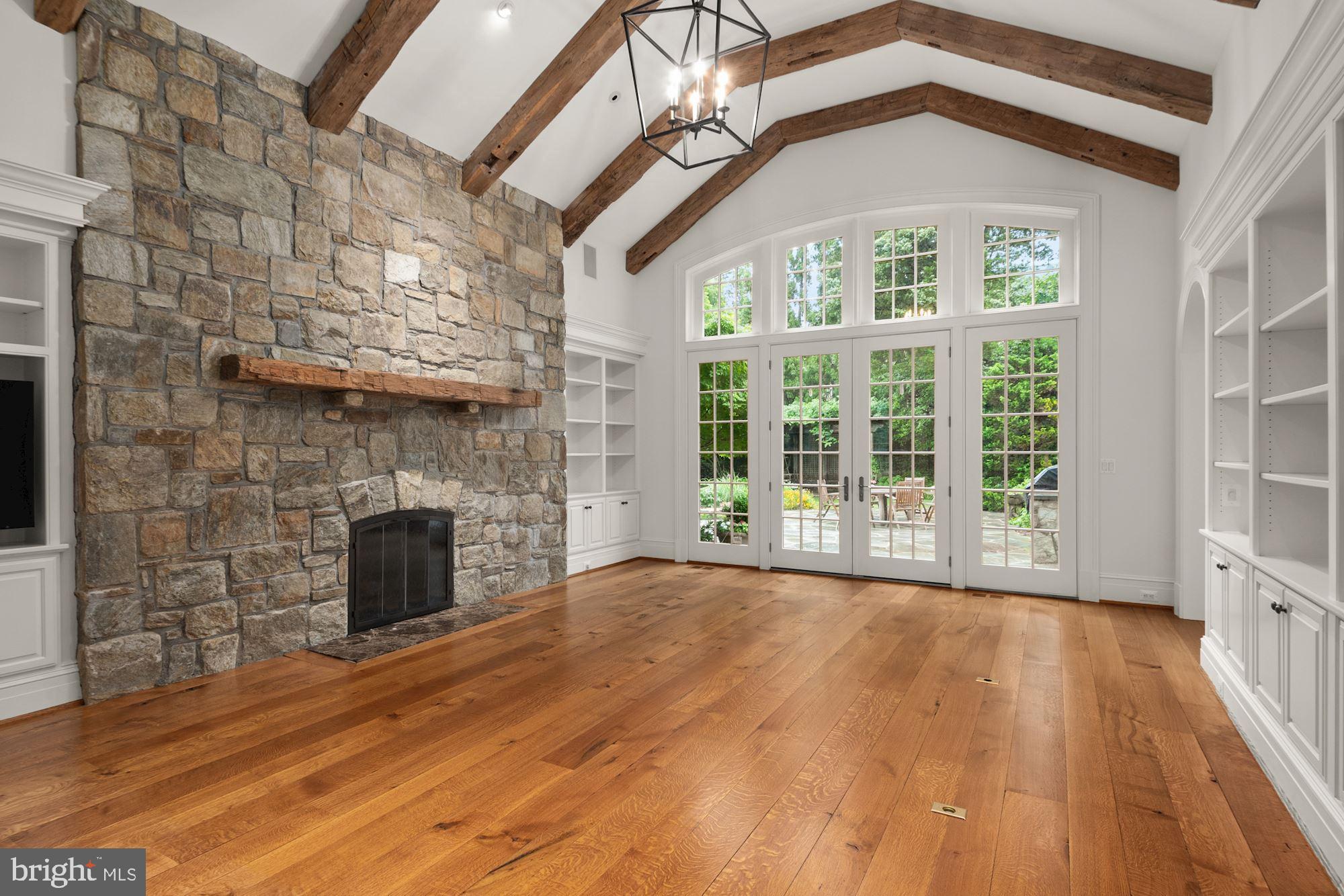 LANGLEY FARMS - Residential