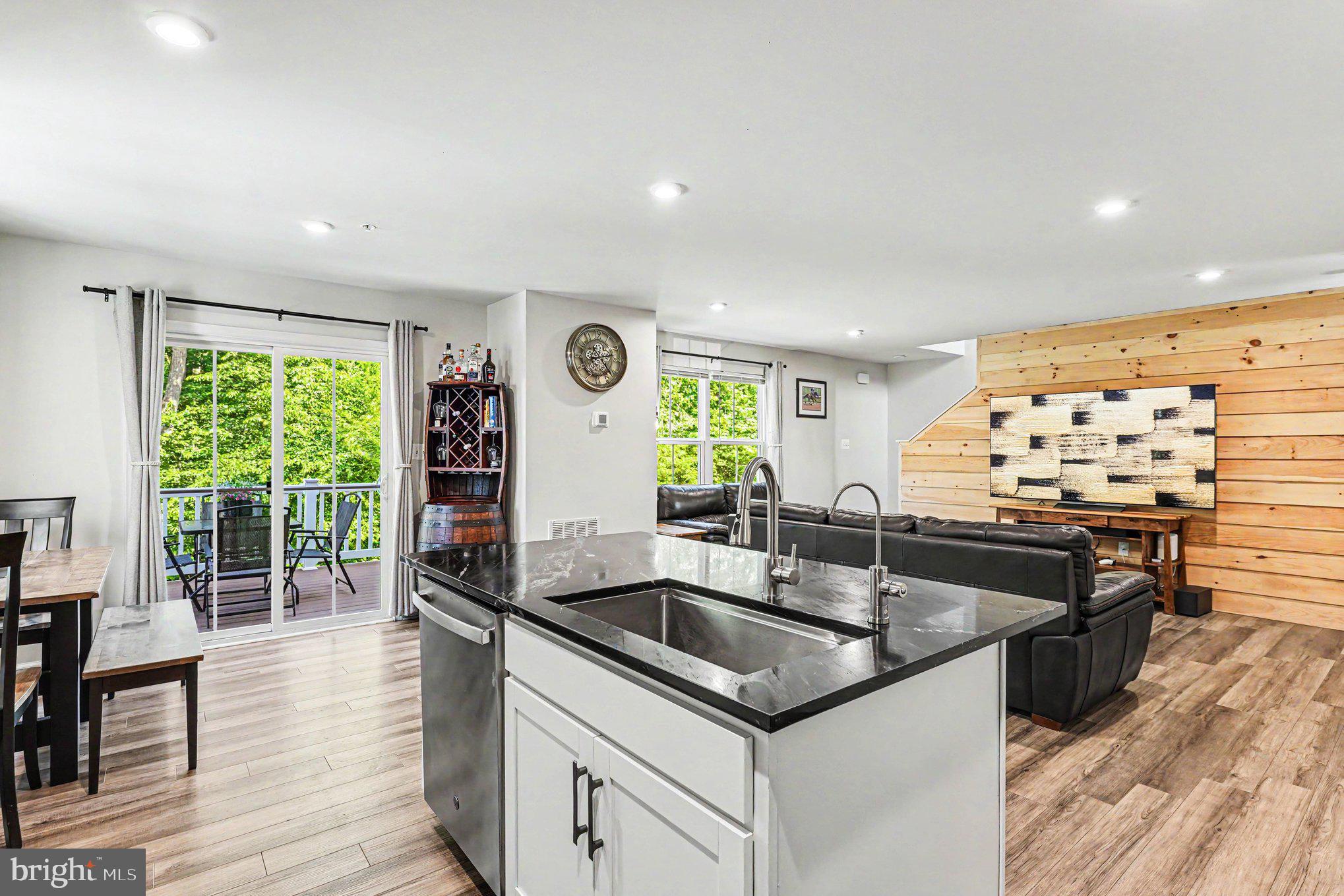 RIDGELY FOREST - Residential