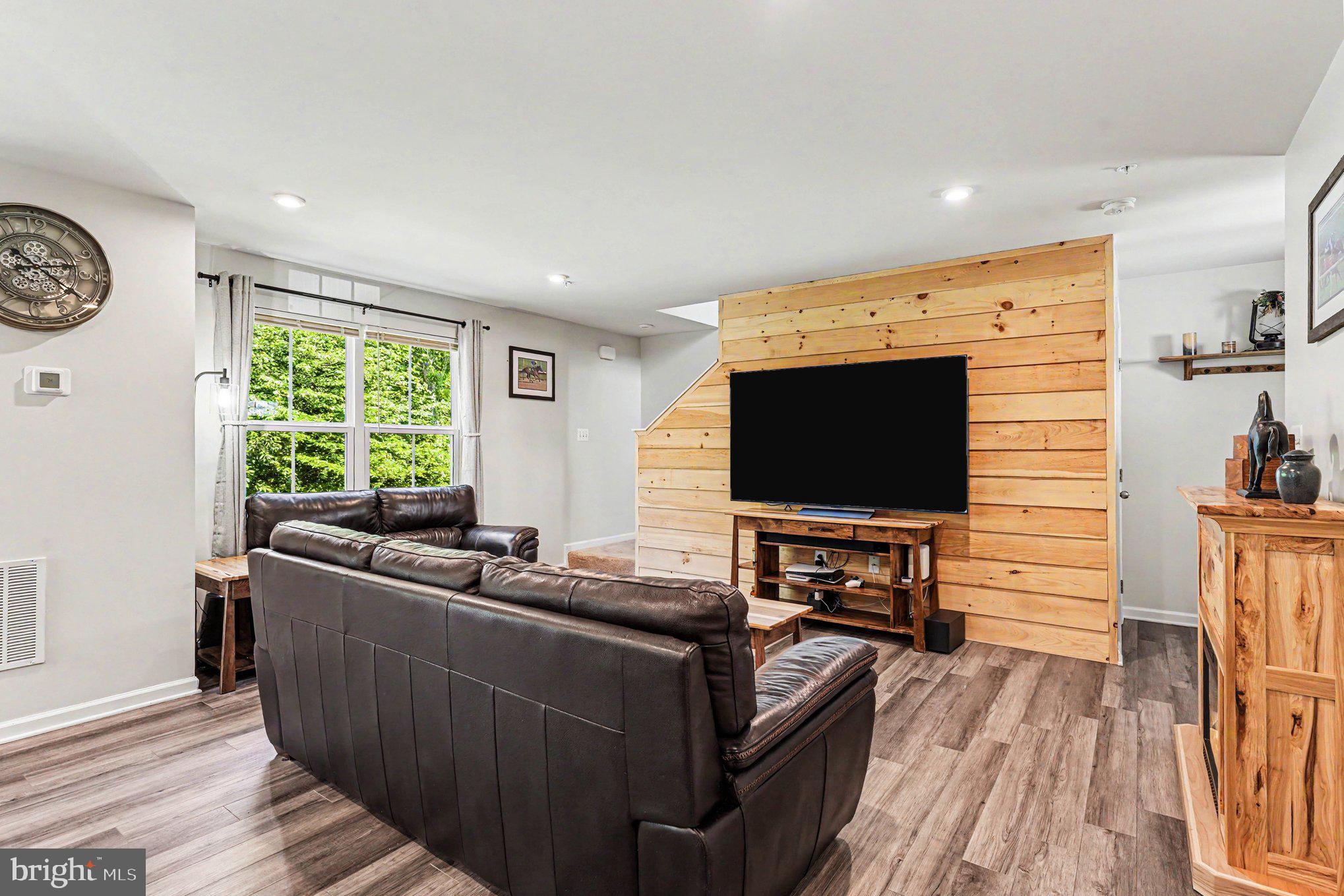 RIDGELY FOREST - Residential