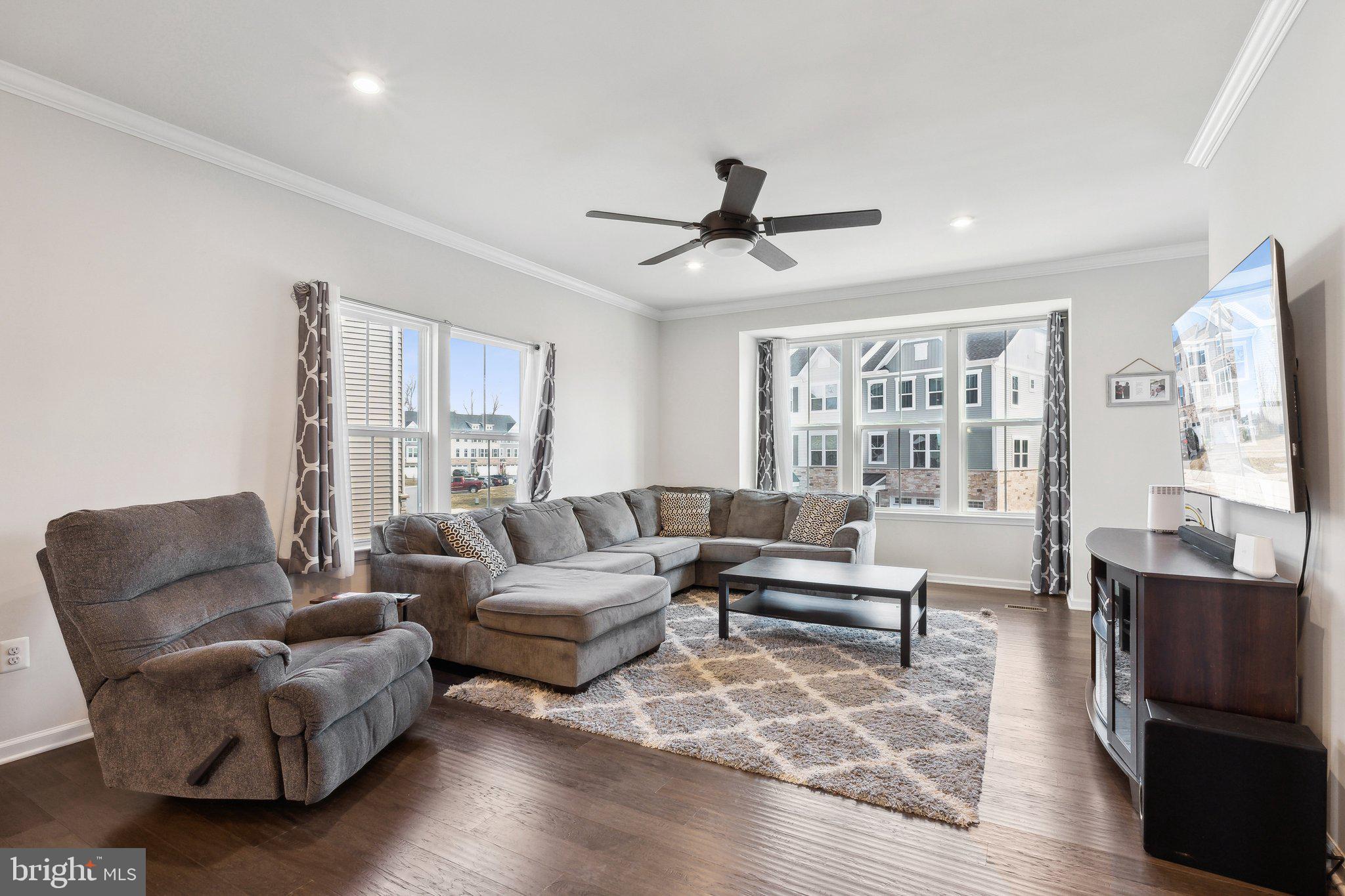 EDGEMERE/SPARROWS POINT - Residential