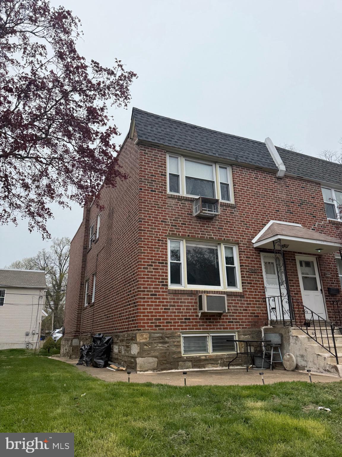 FOX CHASE - Residential Lease