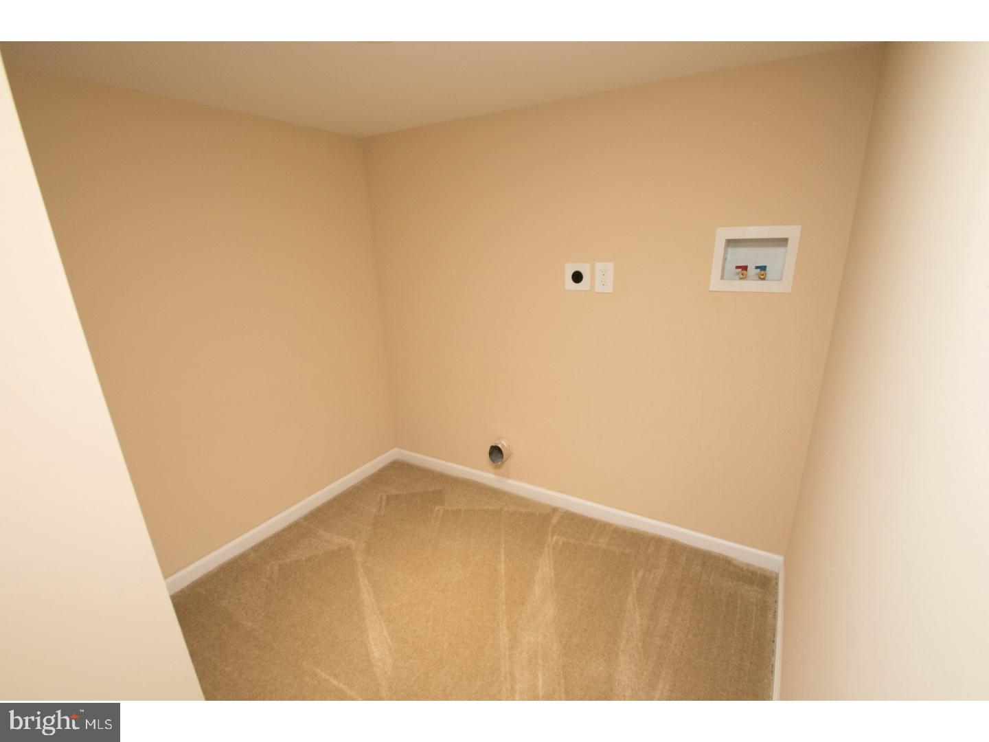 WEST OAK LANE - Residential