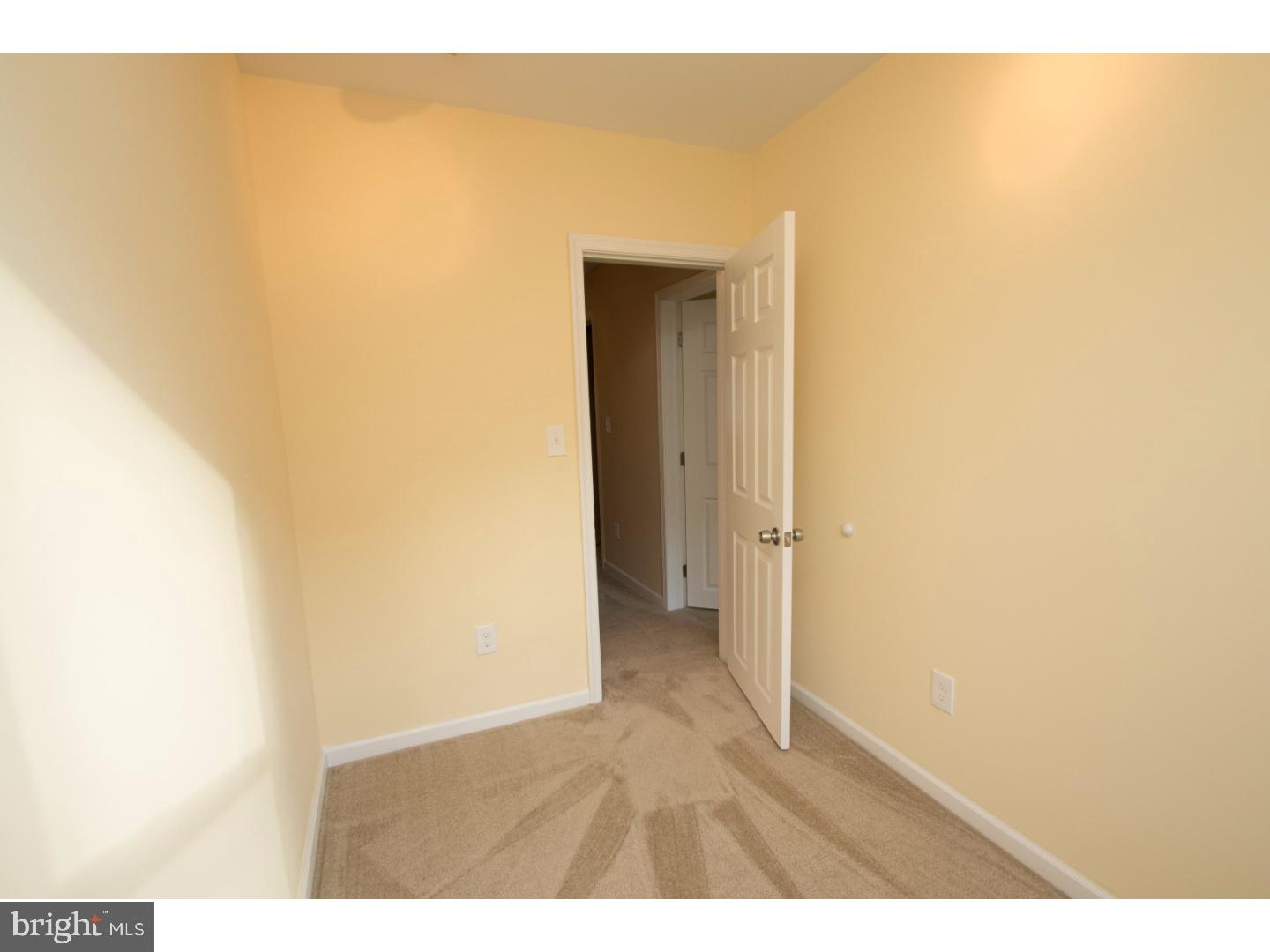 WEST OAK LANE - Residential