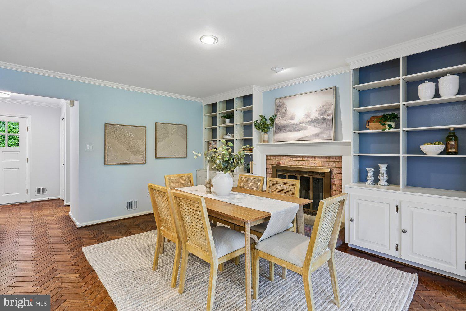 WESTLEIGH - Residential