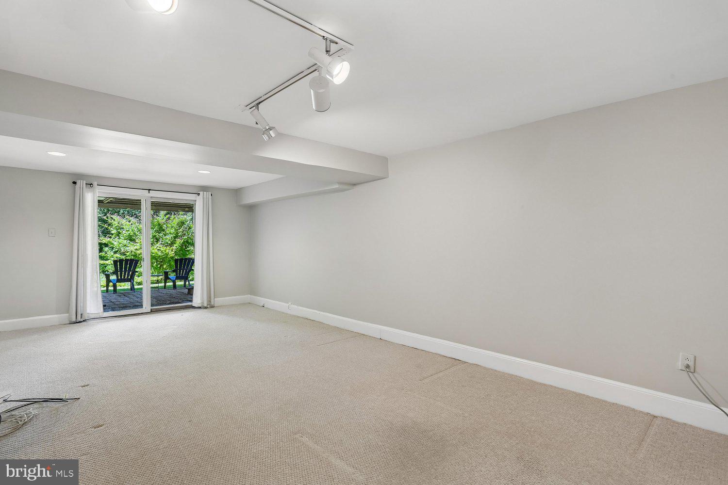 WESTLEIGH - Residential
