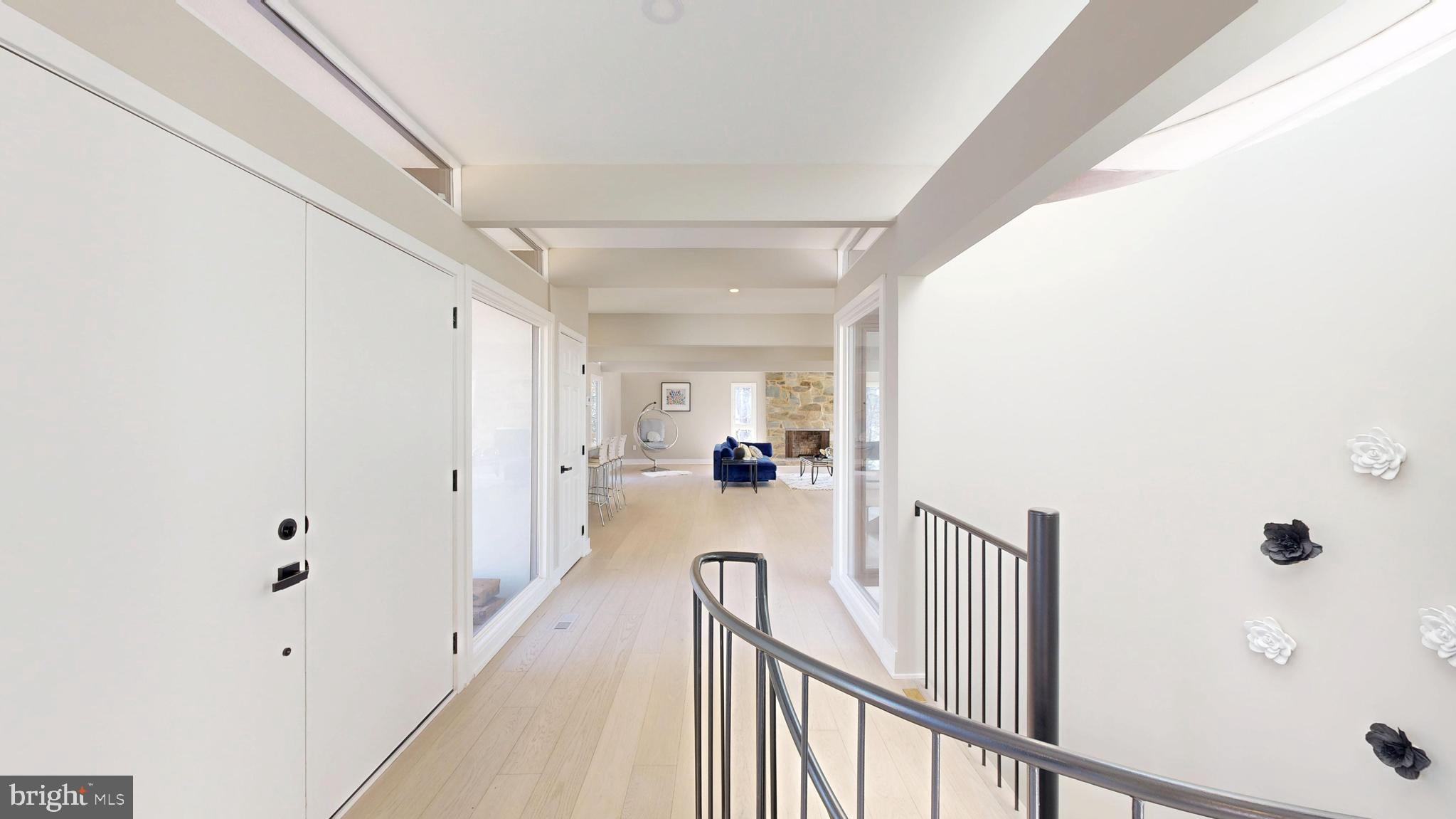 RESTON - Residential