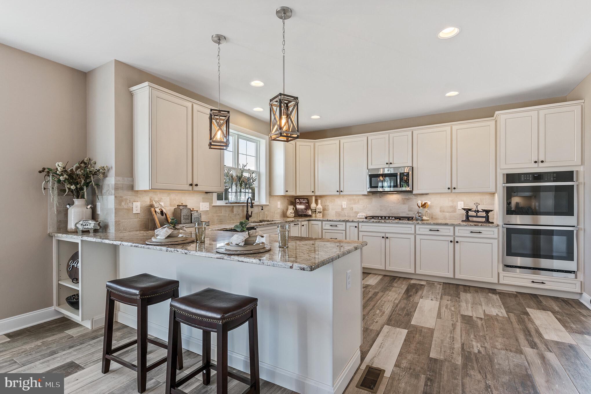 ARDEN RESERVE - Residential