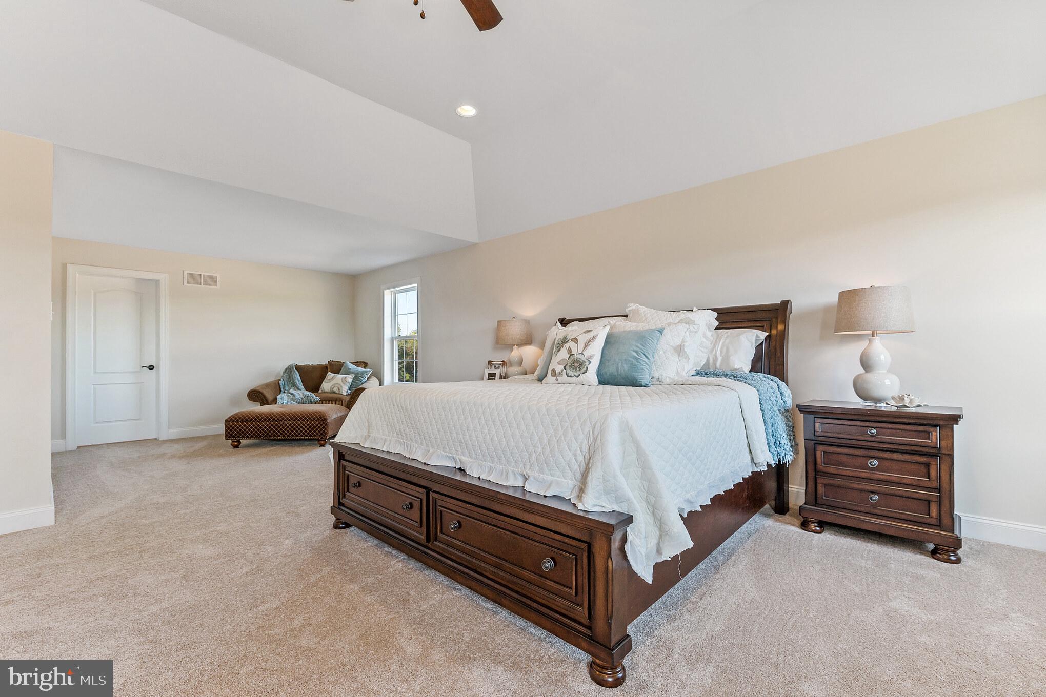 ARDEN RESERVE - Residential
