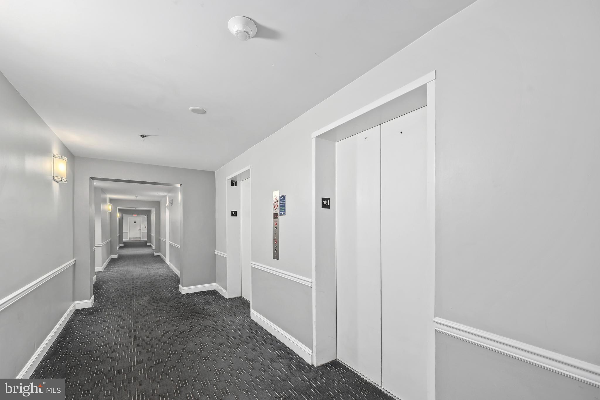 SAVOY PARK CONDOMINIUMS - Residential