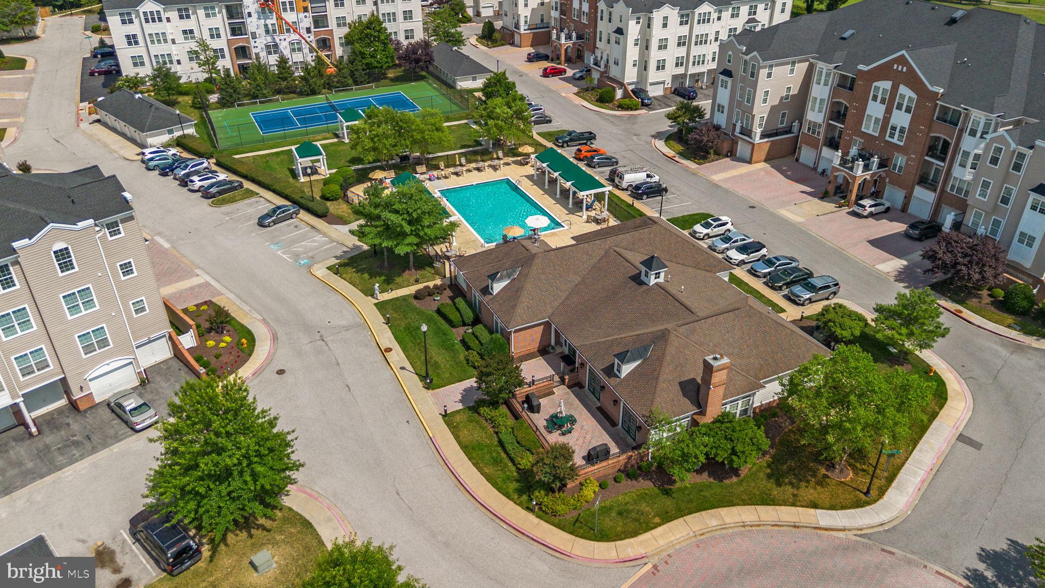 GATHERINGS AT LYNDWOOD - Residential
