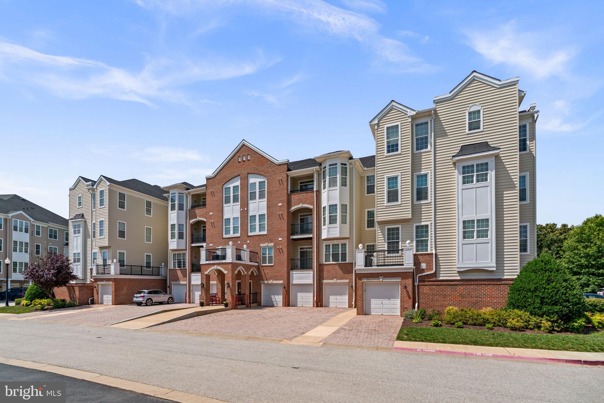 GATHERINGS AT LYNDWOOD - Residential