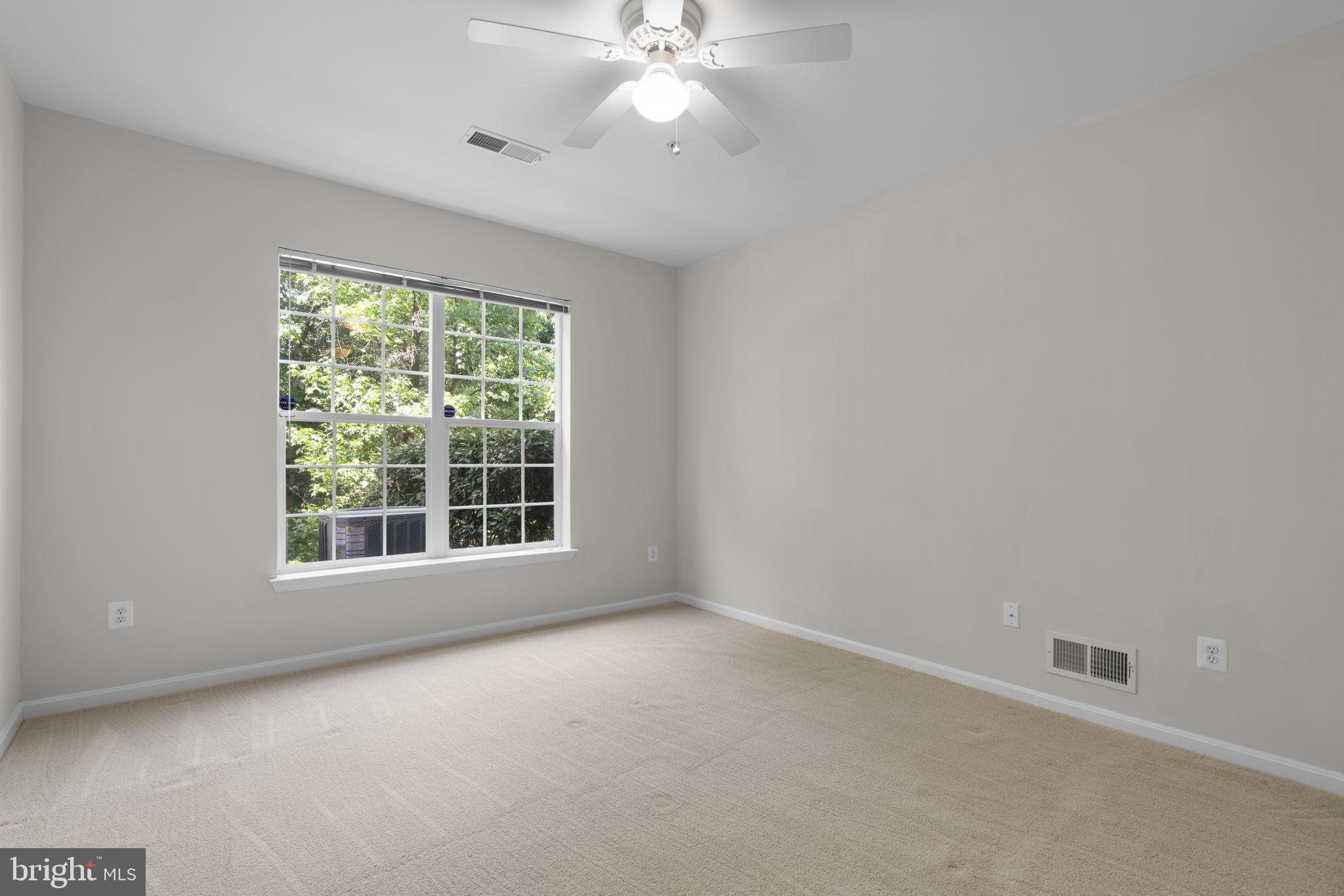 GATHERINGS AT LYNDWOOD - Residential