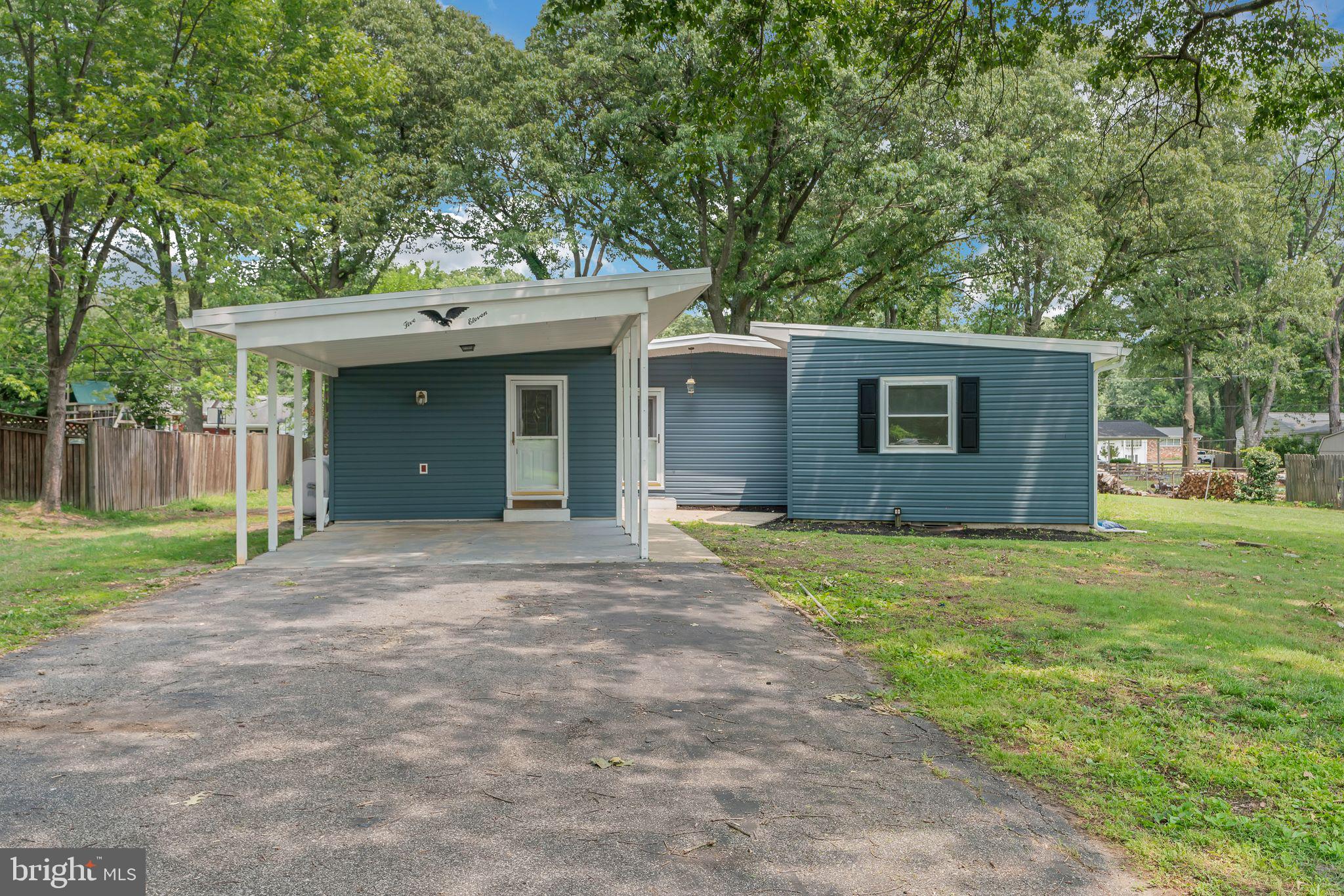 SYLVAN VIEW ON MAGOTHY - Residential