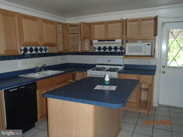 ORCHARD HILLS - Residential