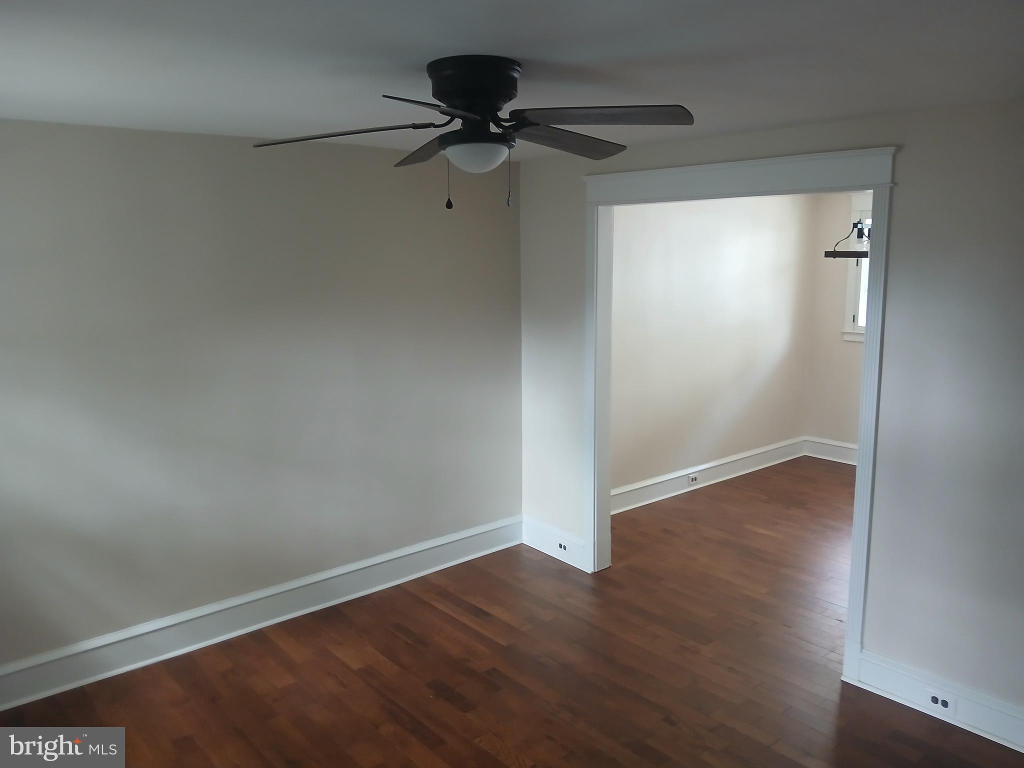 EAST FALLS - Residential