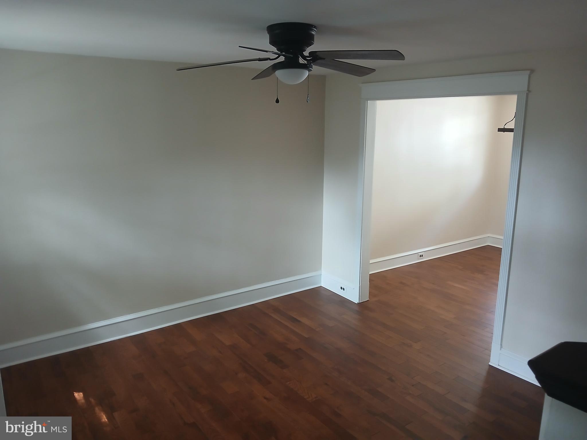 EAST FALLS - Residential
