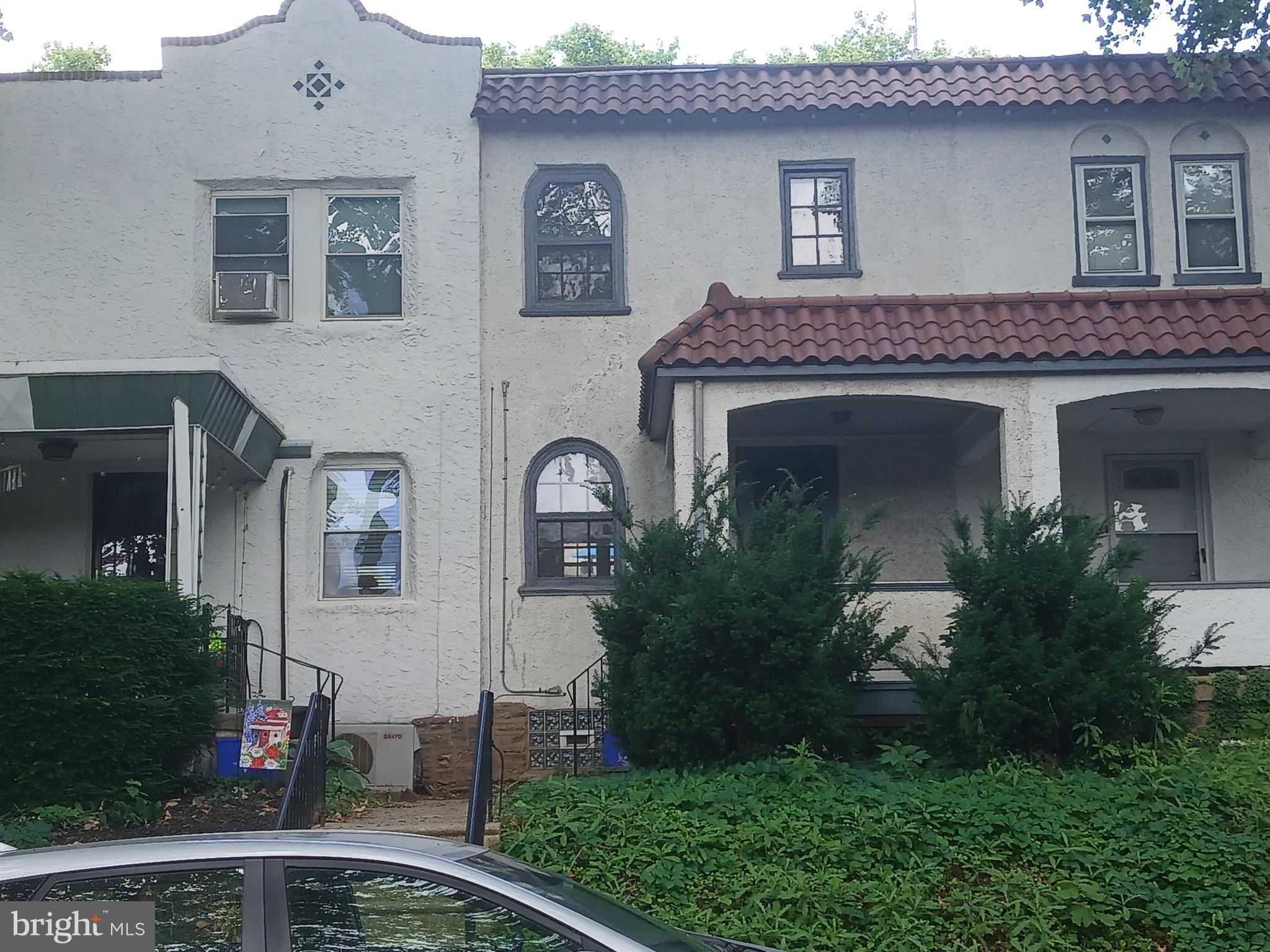 EAST FALLS - Residential